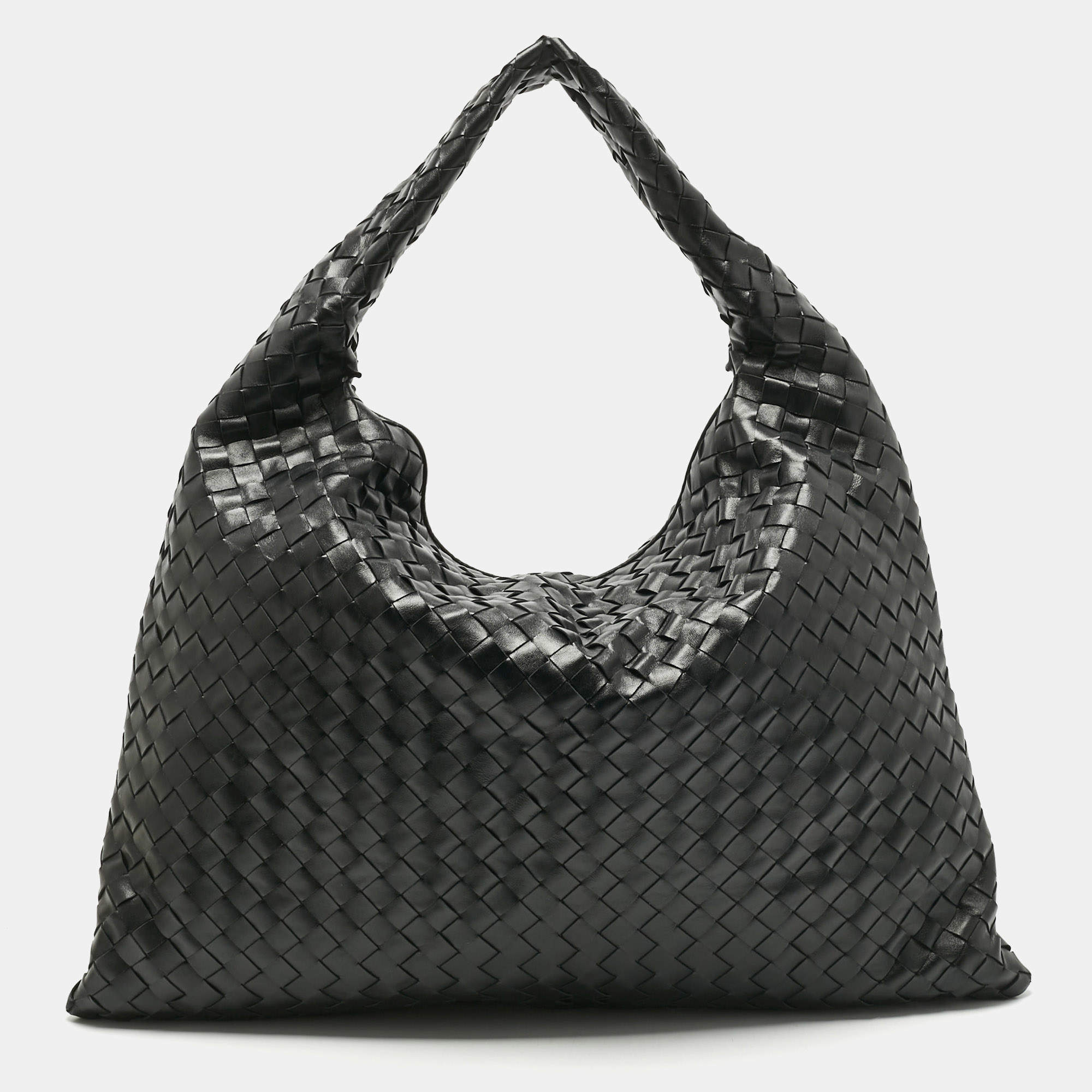 مملوكة مسبقًا حقيبة الكتف بوتيغا فينيتا هوب جلد إنتريشياتو أسود كبيرة