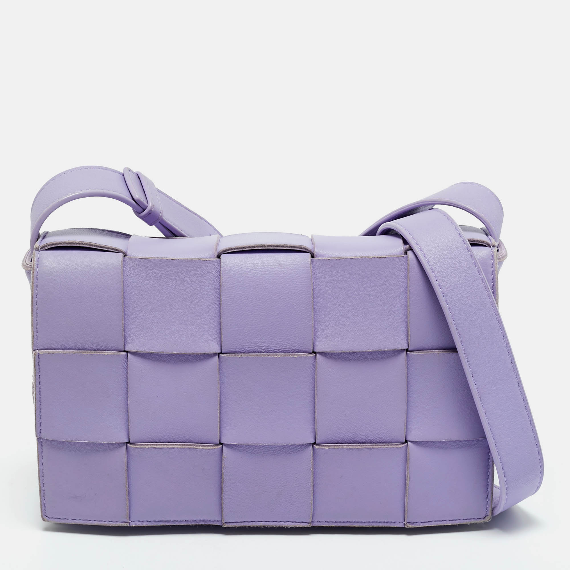 Pre Owned Bottega Veneta Lilac Intrecciato Leather Cassette Shoulder Bag