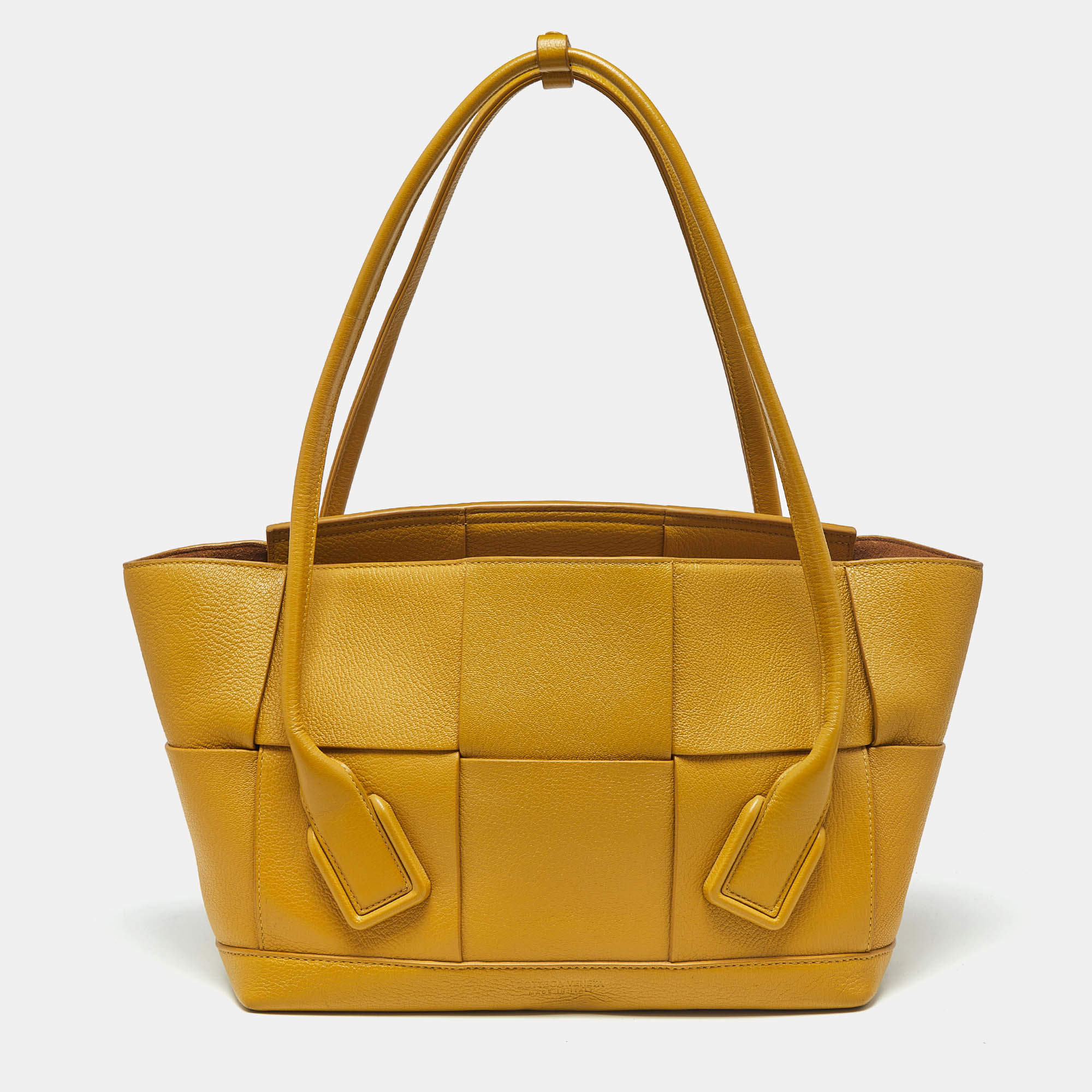 Pre Owned Bottega Veneta Mustard Yellow Leather Maxi Intrecciato Arco 33 Bag