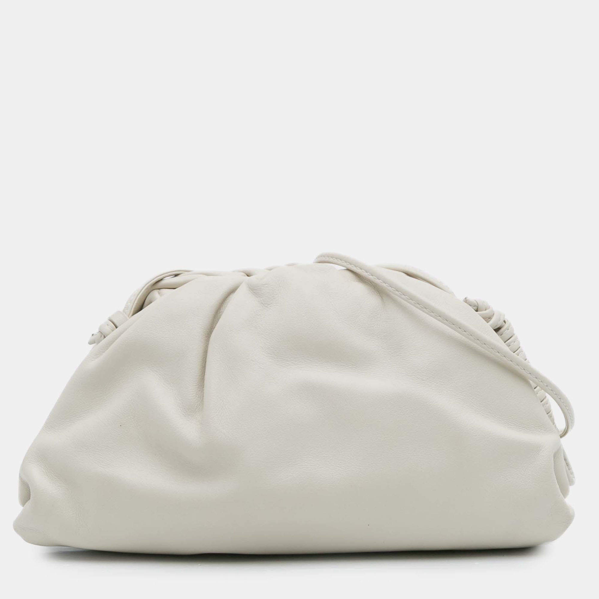 Pre Owned Bottega Veneta White Lambskin The Mini Pouch Crossbody