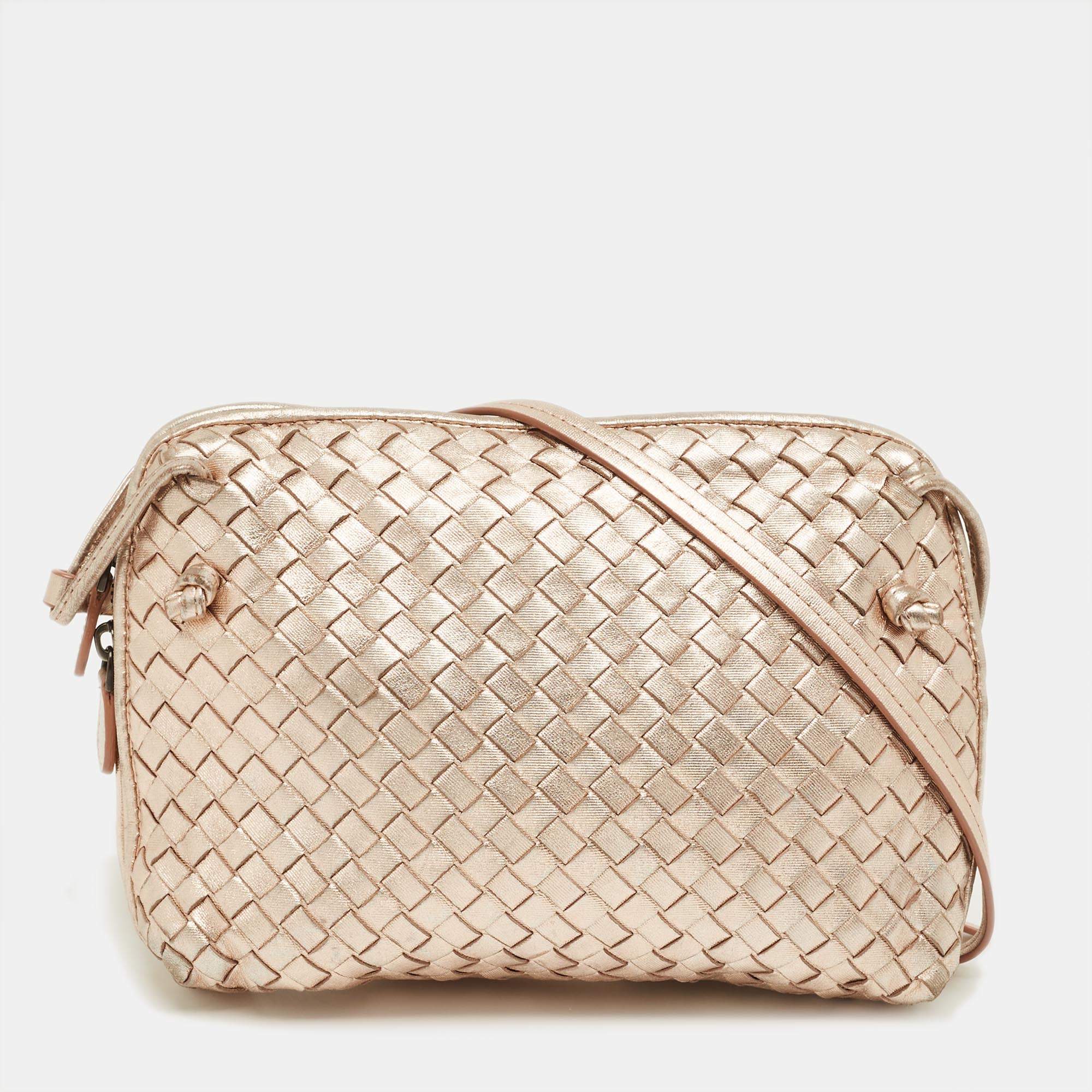 Pre Owned Bottega Veneta Rose Gold Intrecciato Leather Nodini Crossbody Bag