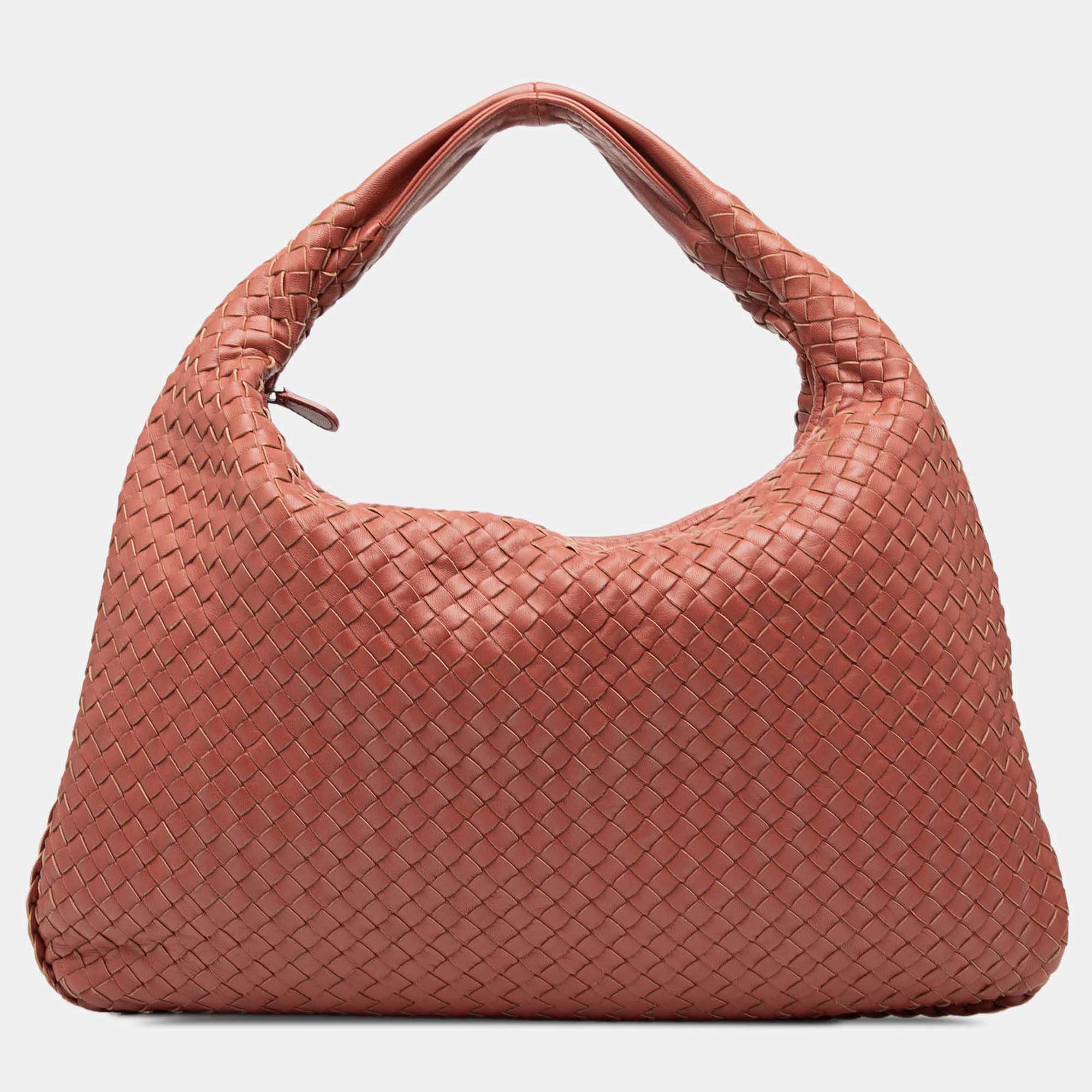Pre Owned Bottega Veneta Red Medium Nappa Intrecciato Veneta Hobo