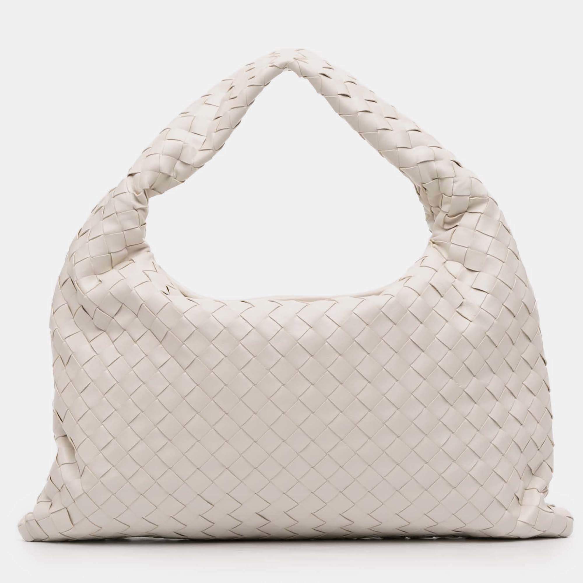 Pre Owned Bottega Veneta White Small Calfskin Intrecciato Hop Hobo