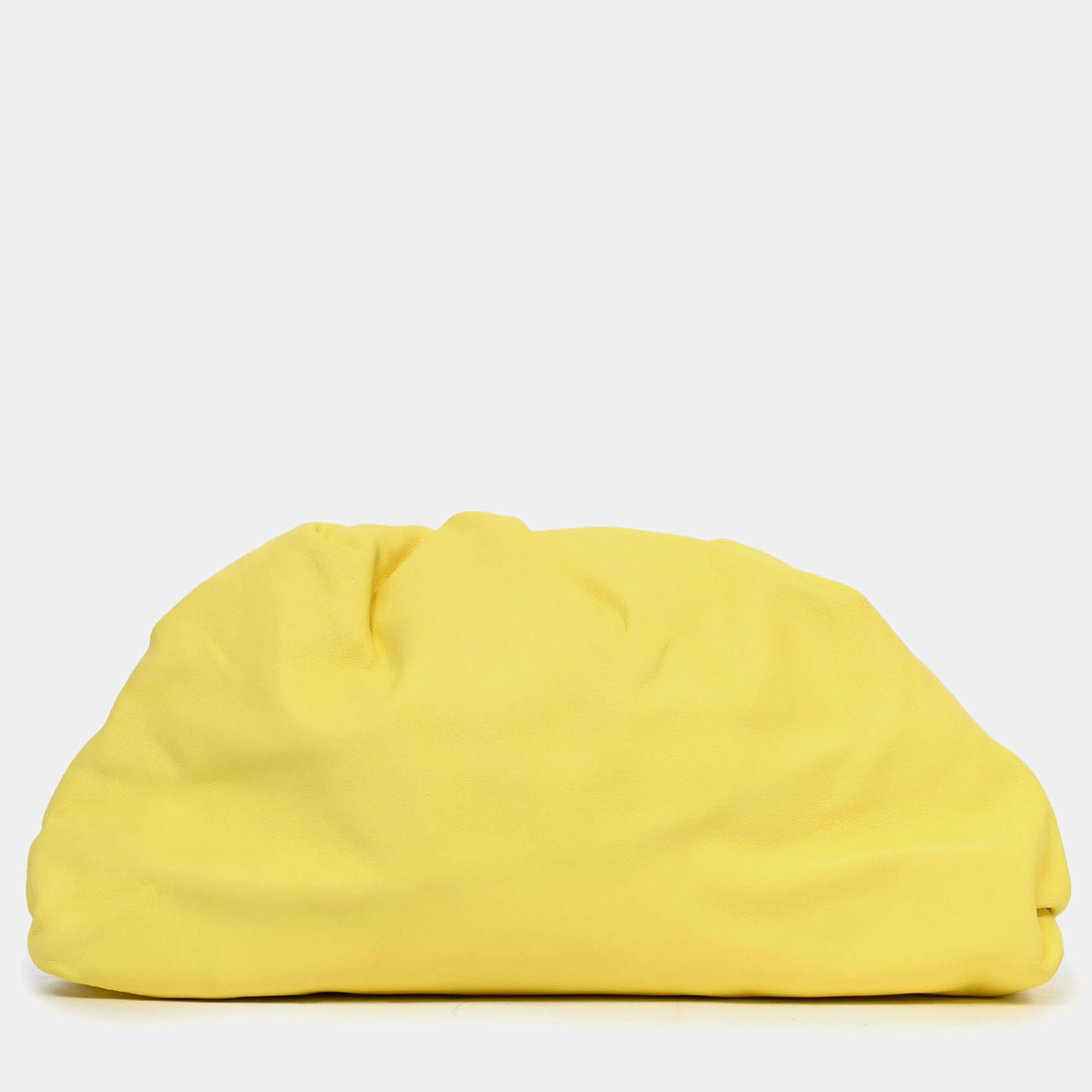 مملوكة مسبقًا حافظة كلاسيكية كبيرة بوتيغا فينيتا جلد أصفر