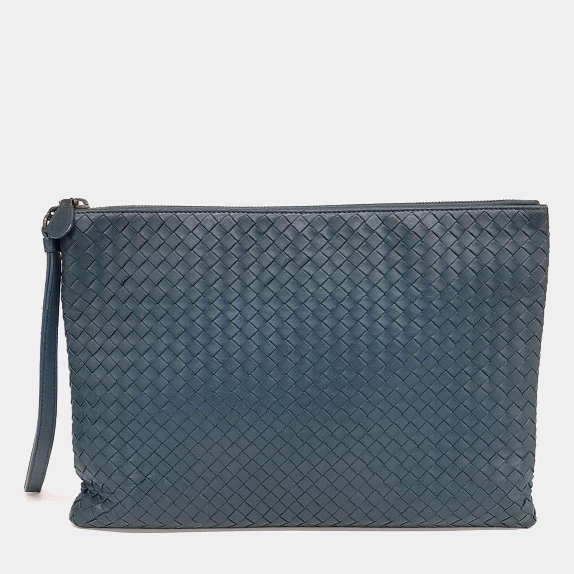 Pre Owned Bottega Veneta Blue Leather mesh clutch