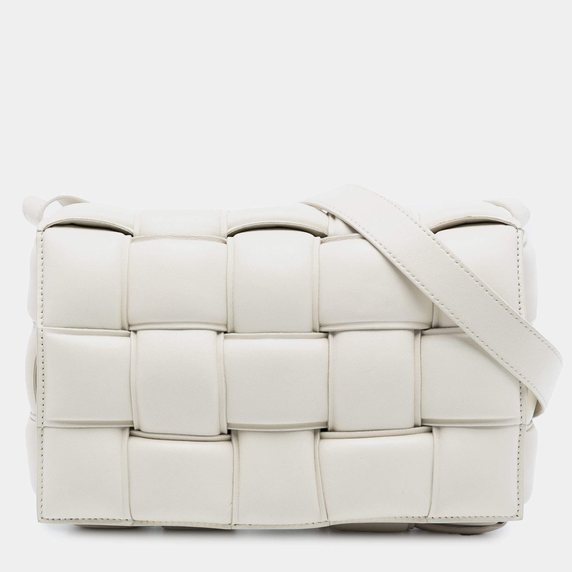 Pre Owned Bottega Veneta White Nappa Intrecciato Padded Cassette Crossbody