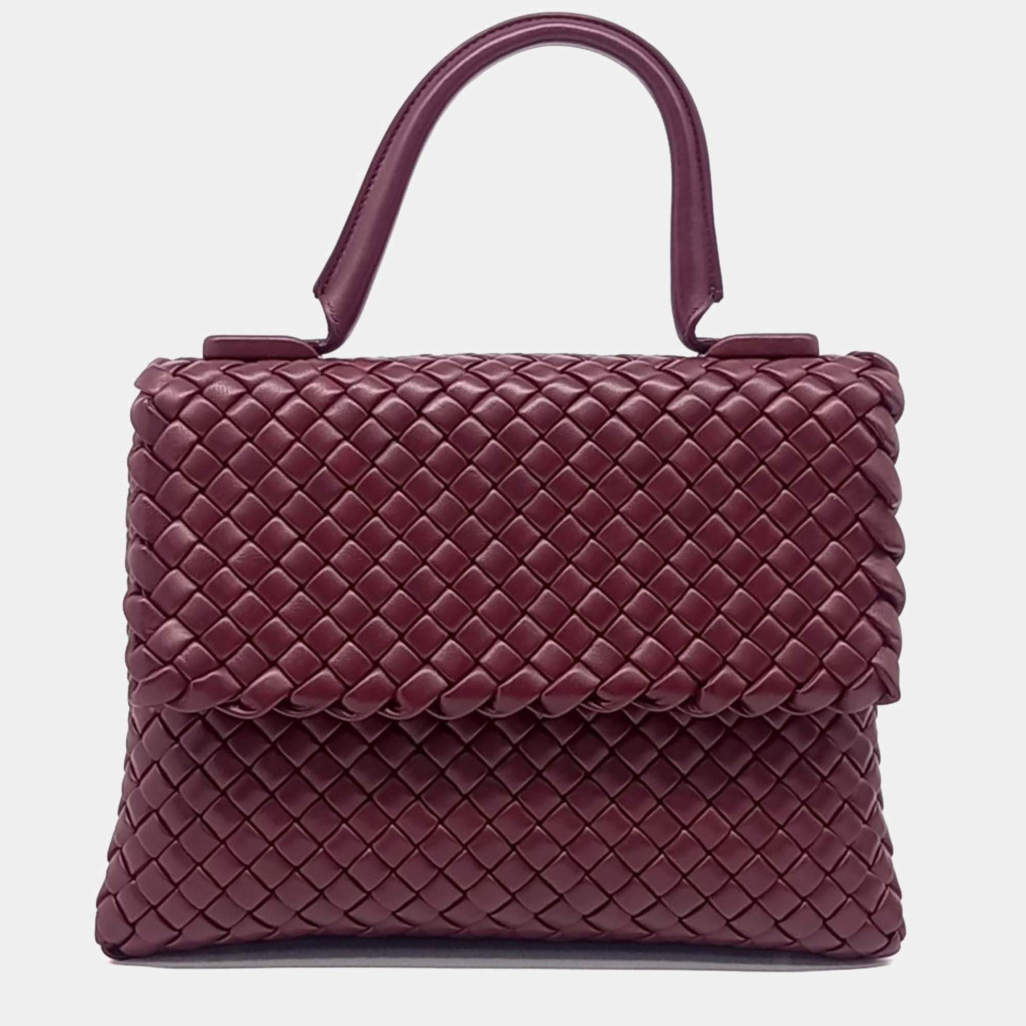 مملوكة مسبقًا Bottega Veneta Burgundy Leather Patti Top Handle Bag