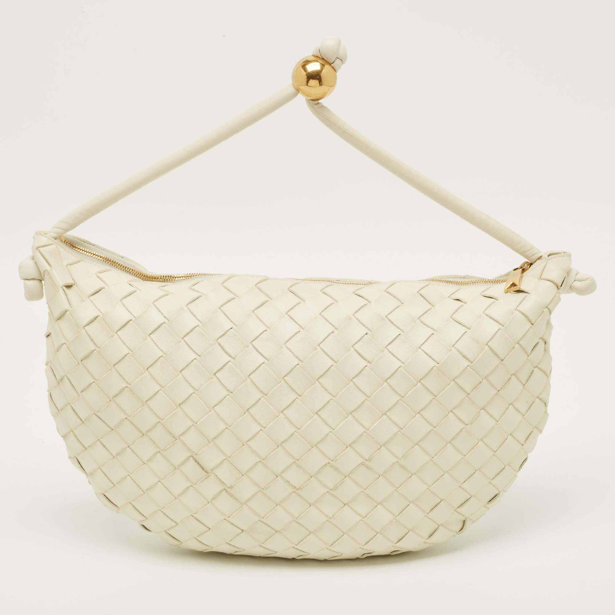 Pre Owned Bottega Veneta Turn Medium White Intrecciato Leather Pouch