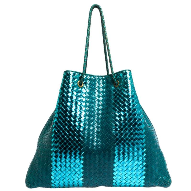 مملوكة مسبقًا Bottega Veneta Blue/Metallic Intrecciato Leather Croisette Shoulder Bag