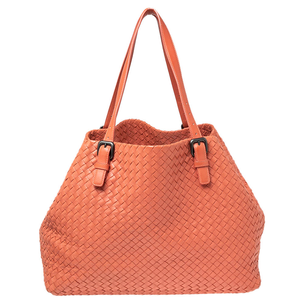 luxury-women-bottega-veneta-