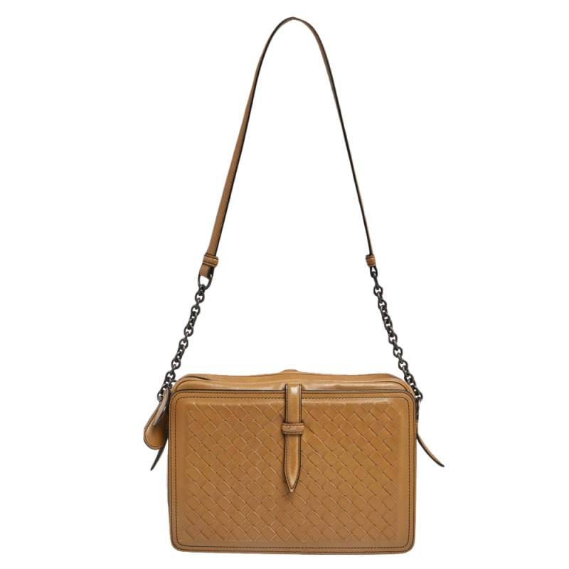 مملوكة مسبقًا حقيبة كاميرا بوتيغا فينيتا إنترشياتو جلد بيج