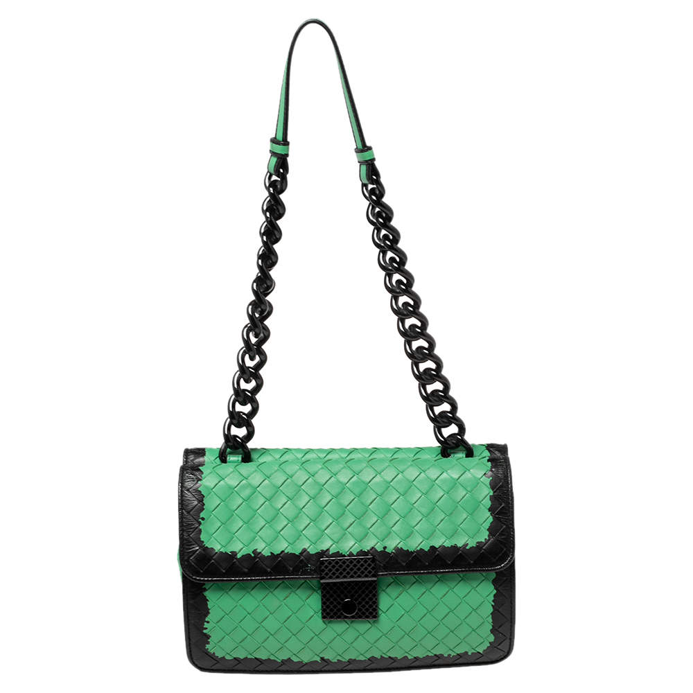 Pre Owned Bottega Veneta Green Leather Double Flap Shoulder Bag