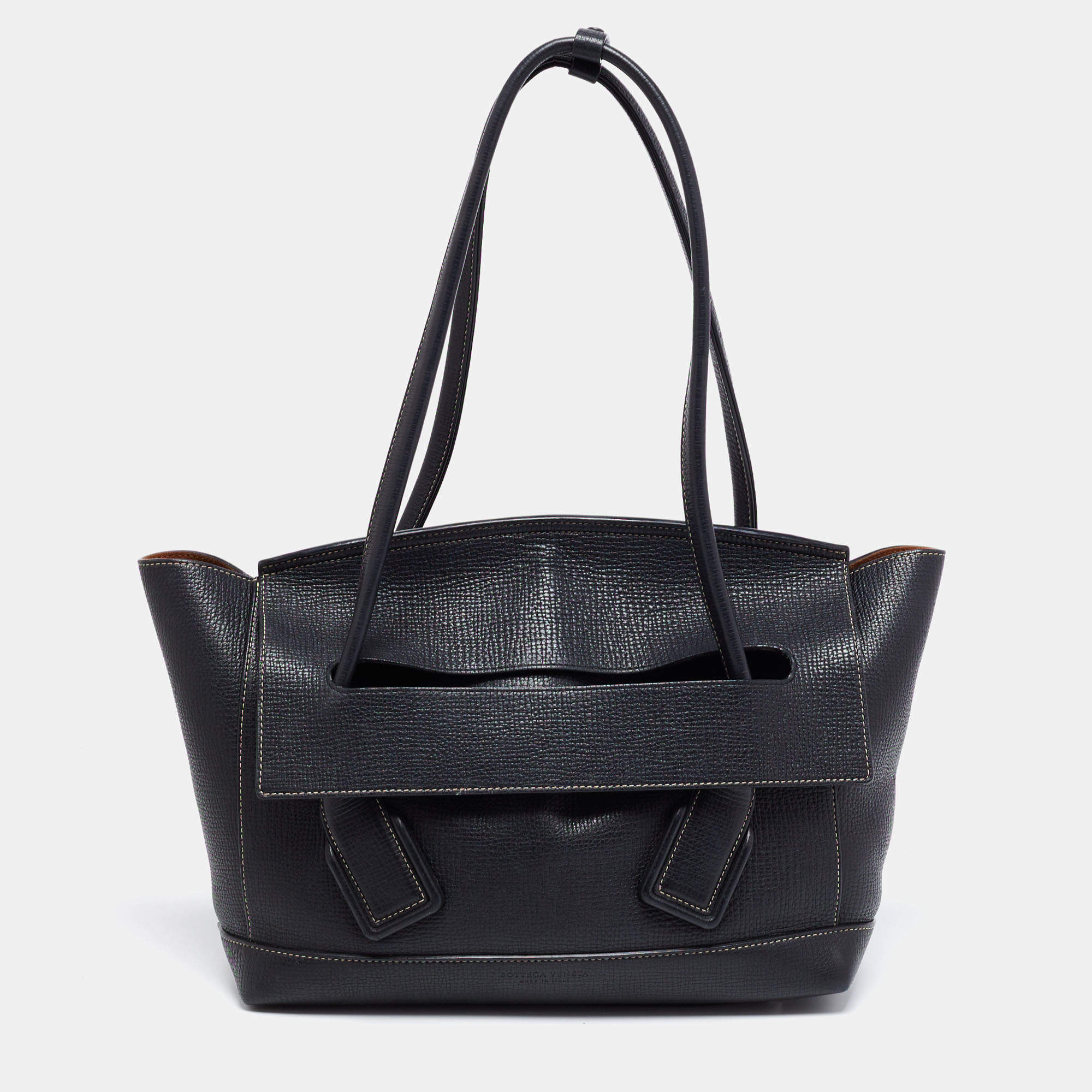 Pre Owned Bottega Veneta Black Leather Arco Tote