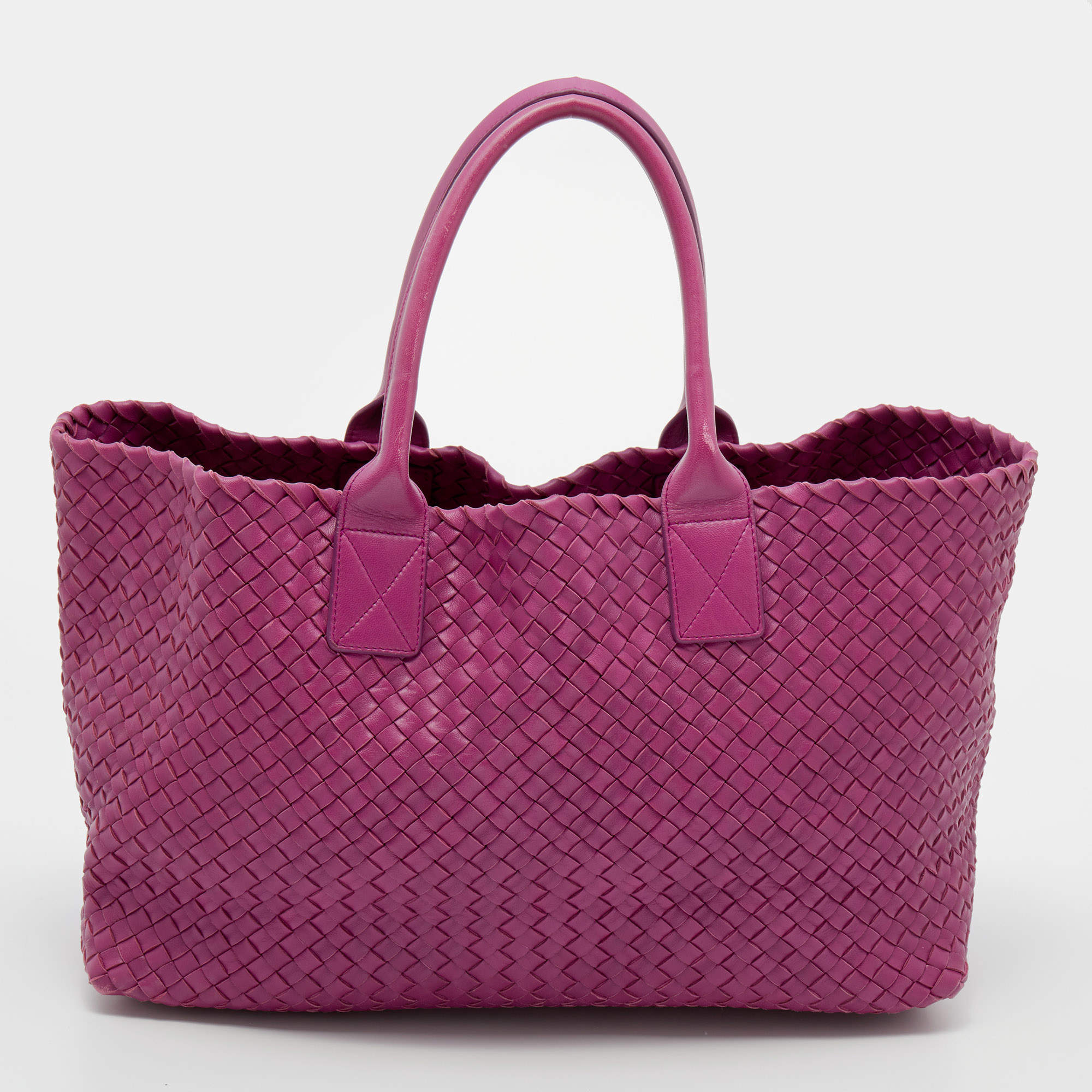 Pre Owned Bottega Veneta Purple Intrecciato Leather Medium Cabat Tote