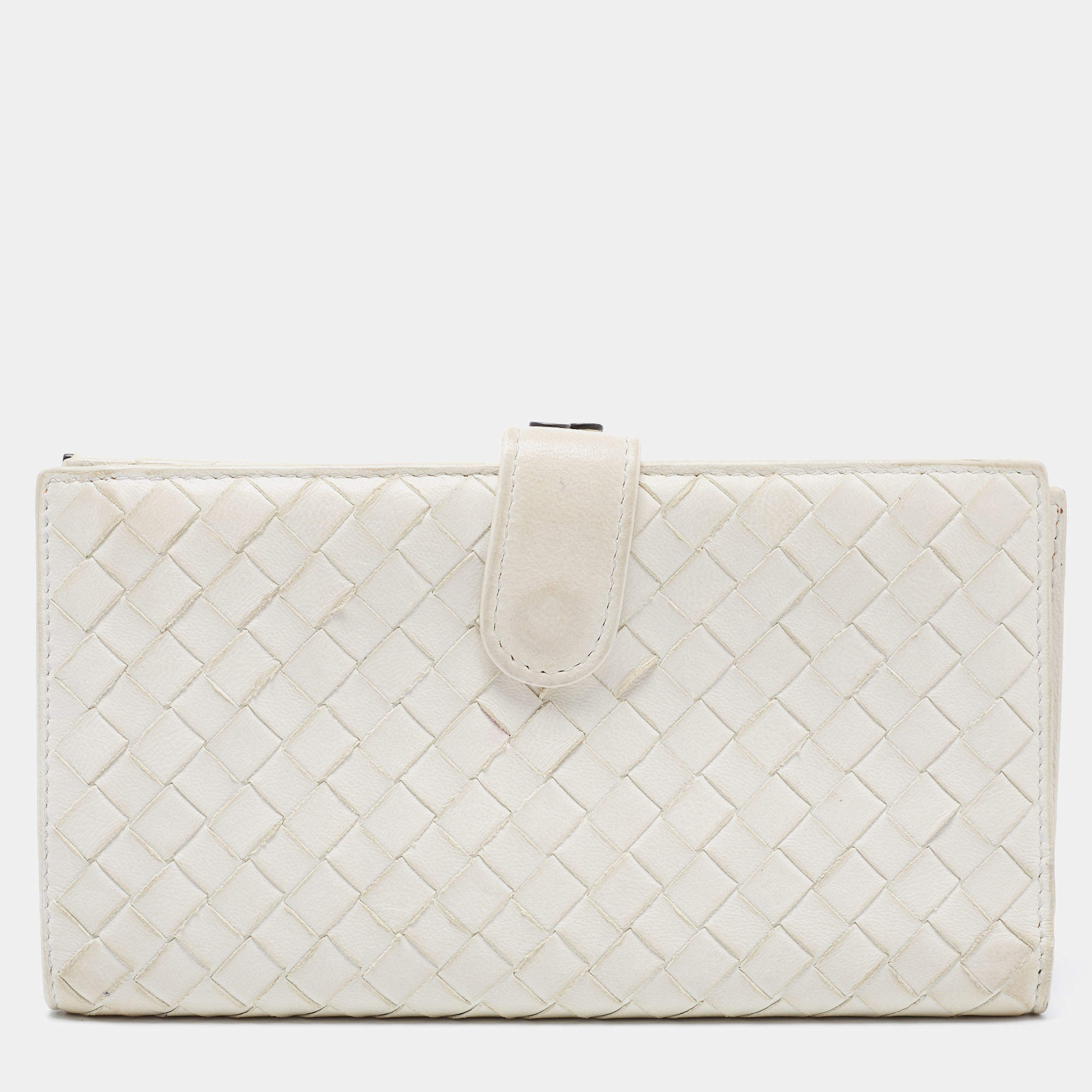 Pre Owned Bottega Veneta White Intrecciato Leather Continental Wallet