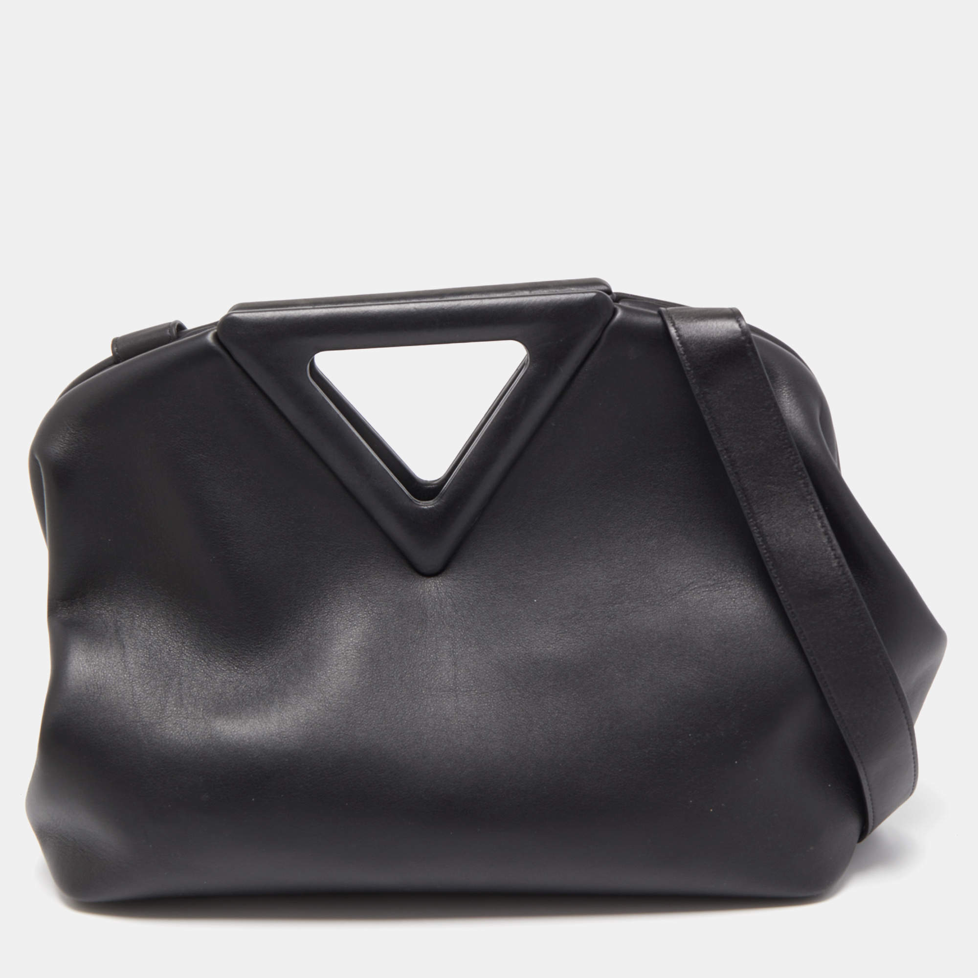 Bottega Veneta Point Shoulder Bag Leather Medium For Sale at 1stDibs