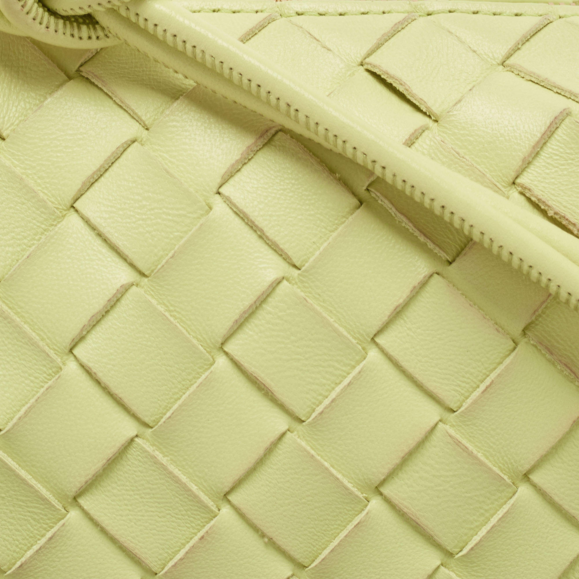 Bottega Veneta Loop Green Leather ref.700094 - Joli Closet