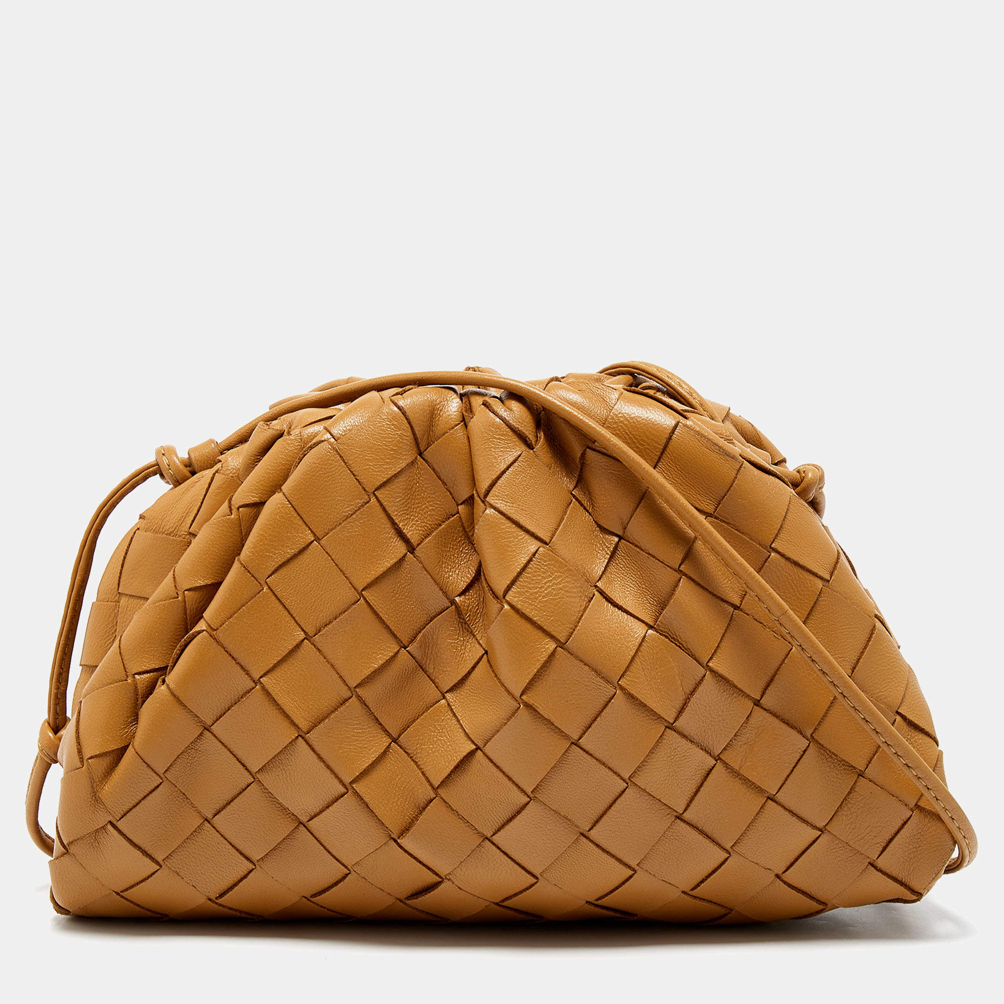 Pre Owned Bottega Veneta Beige Intrecciato Leather Mini The Pouch Bag