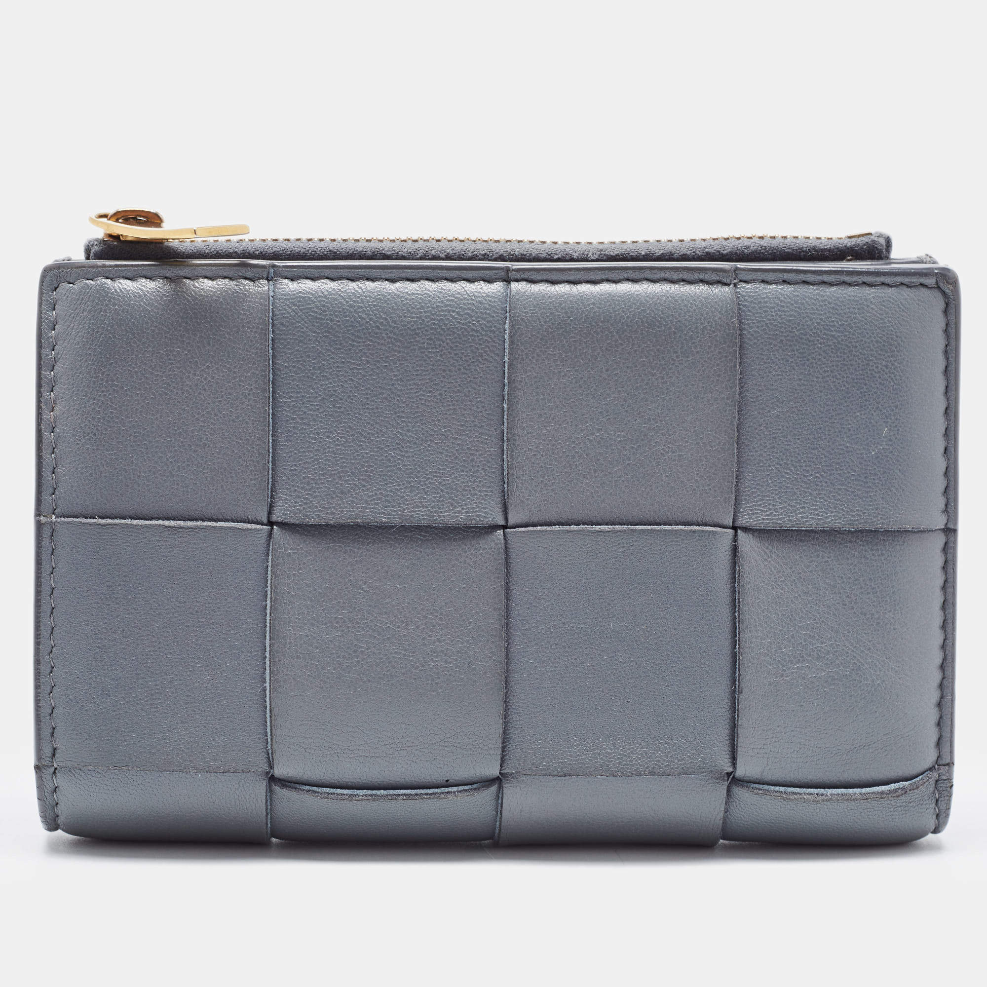 مملوكة مسبقًا Bottega Veneta Grey Intrecciato Leather Bifold Zip Wallet