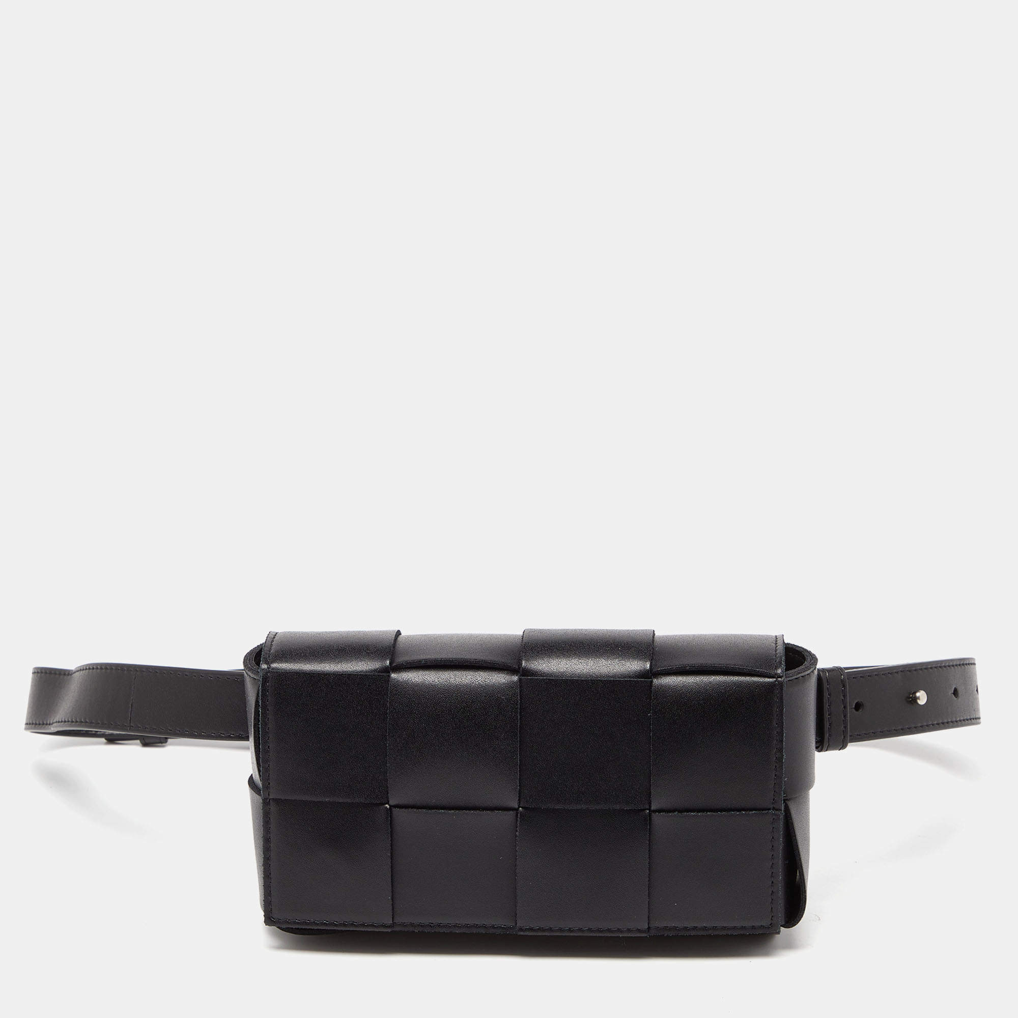 Pre Owned Bottega Veneta Black Intrecciato Leather Mini Cassette Belt Bag