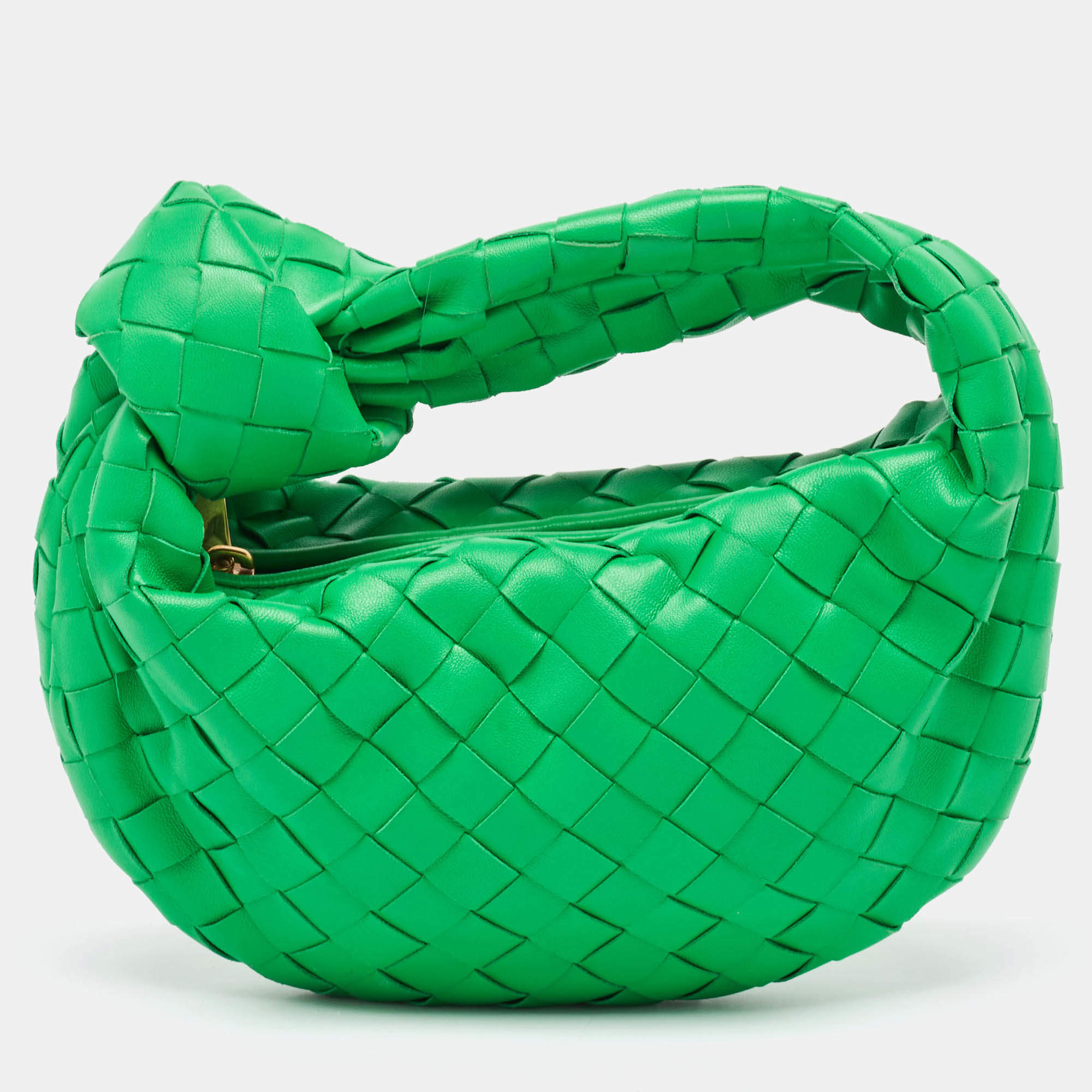 مملوكة مسبقًا Bottega Veneta Green Intrecciato Leather Mini Jodie Hobo
