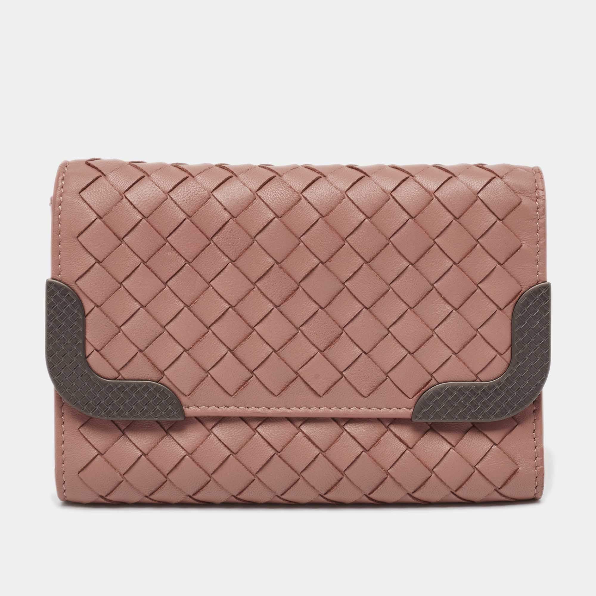 Pre Owned Bottega Veneta Dusty Pink Intrecciato Leather Trifold Wallet