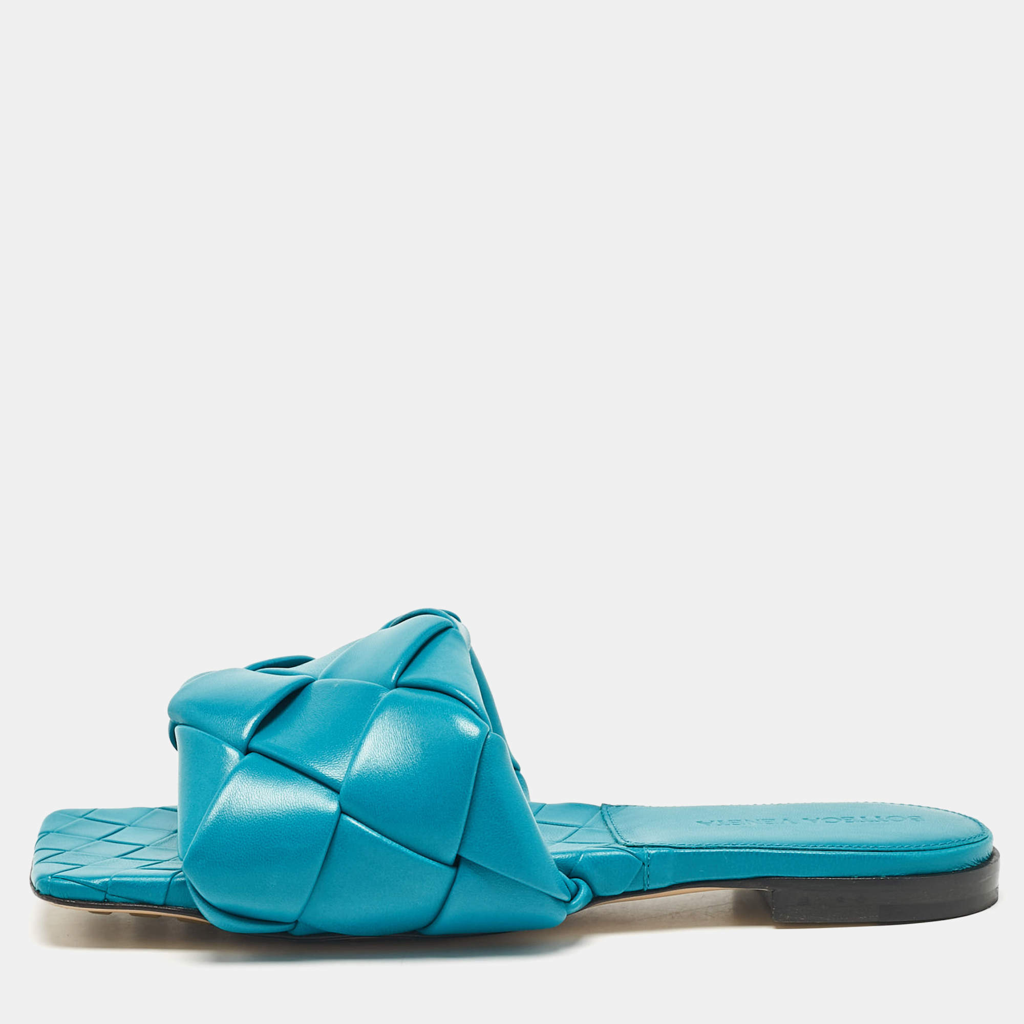 Pre Owned Bottega Veneta Blue Woven Leather Lido Slide Flats Size 35.5