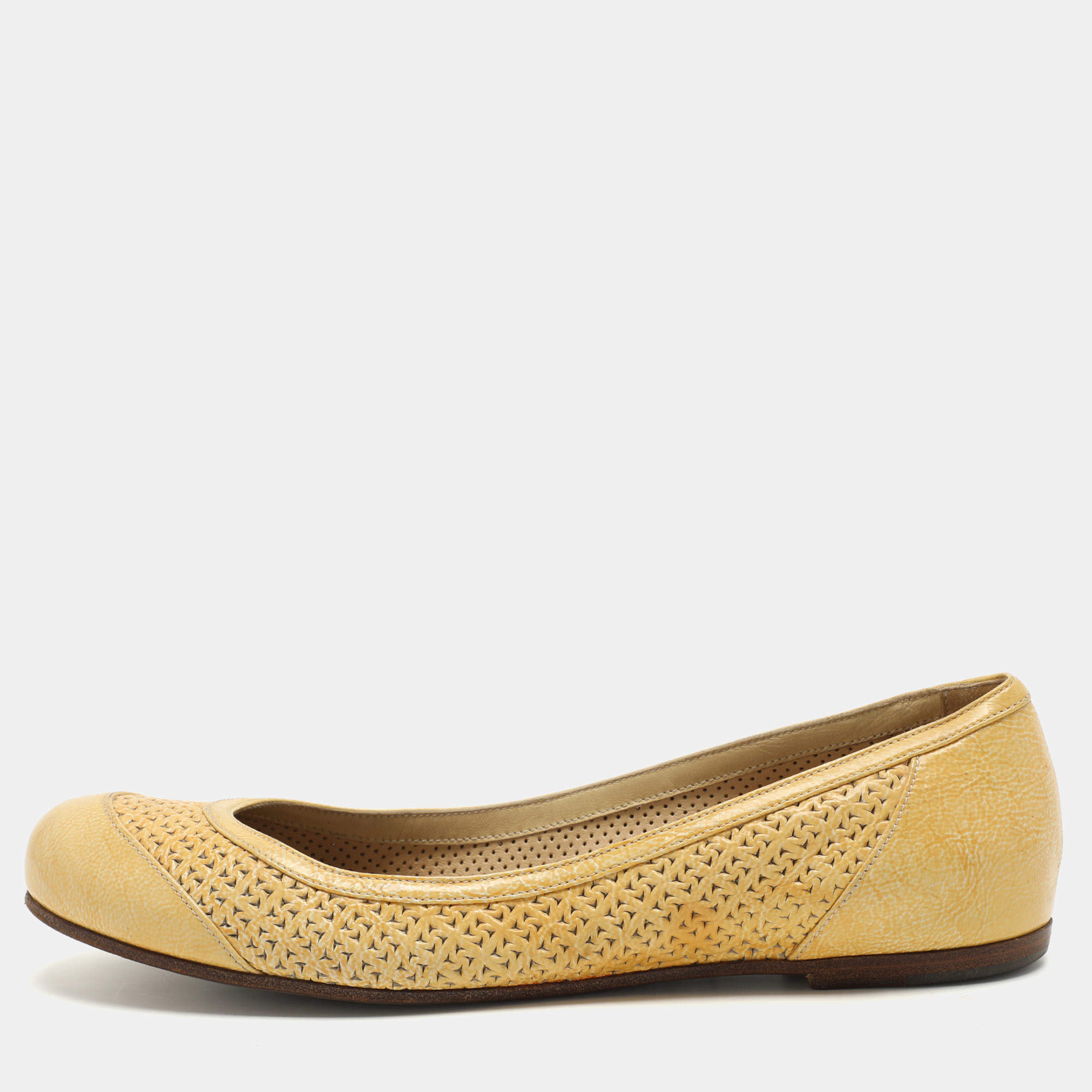 Bottega Veneta Yellow Laser Cut Textured Leather Ballet Flats Size 38