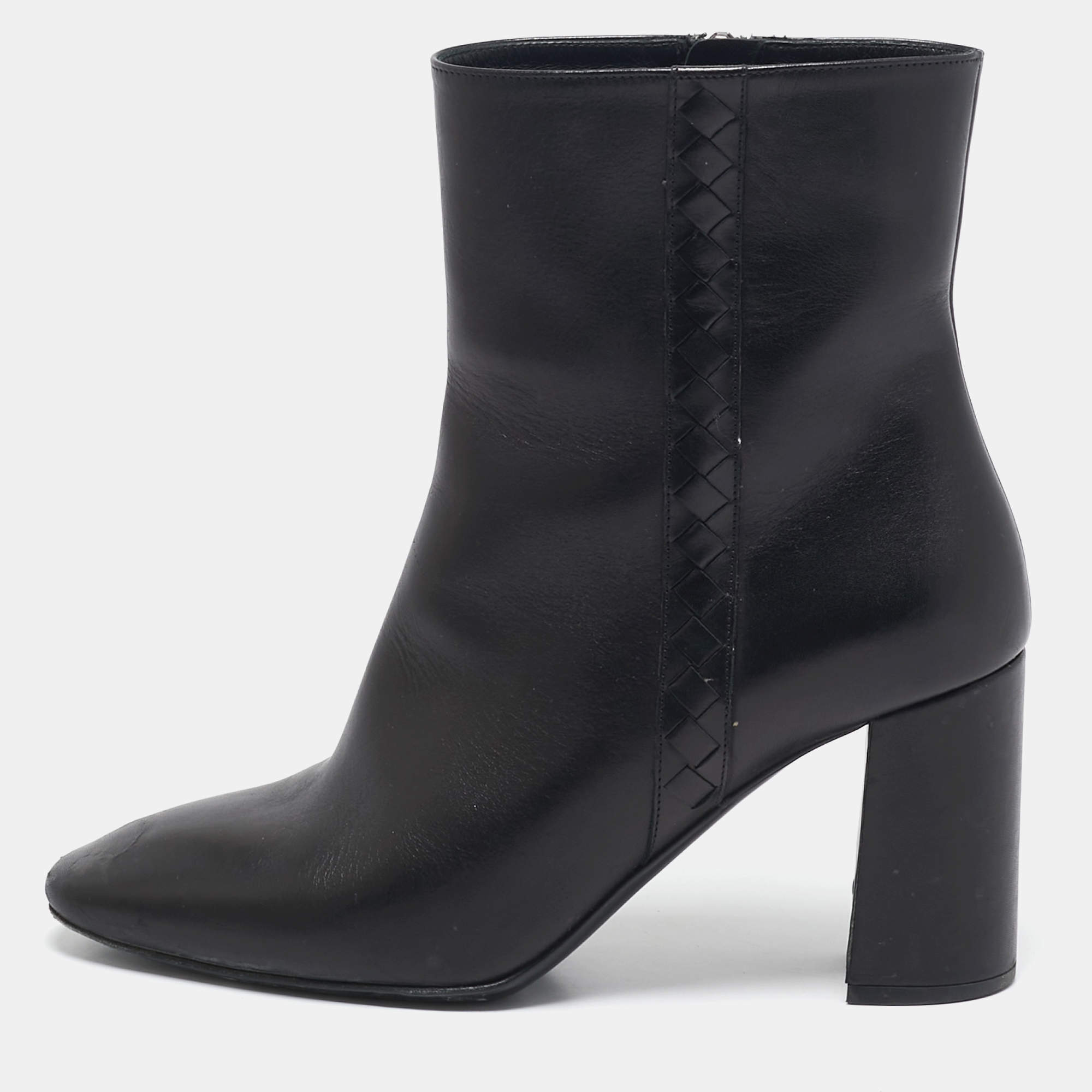 Bottega Veneta Black Leather Ankle Length Boots Size 39