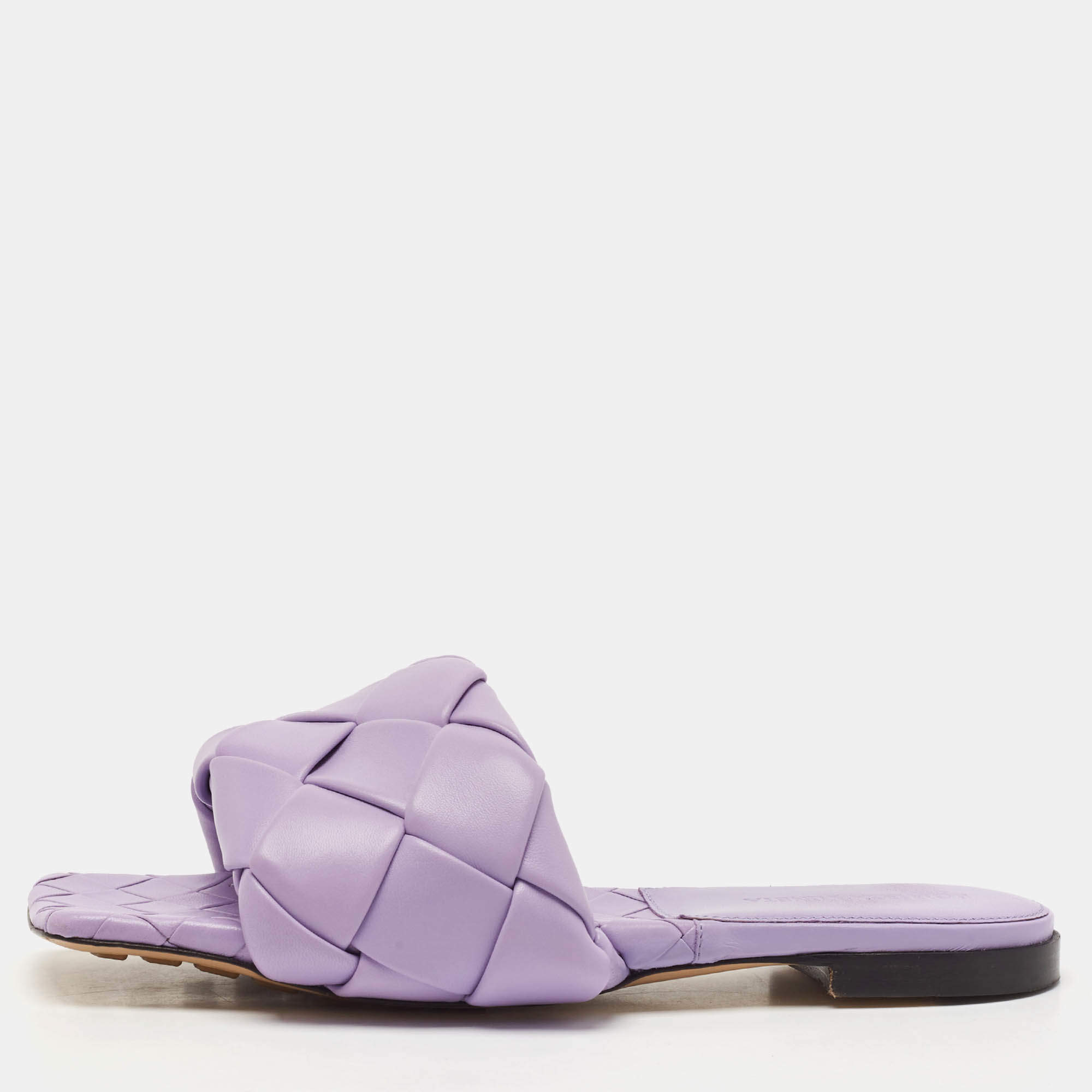 مملوكة مسبقًا Bottega Veneta Purple Intrecciato Leather Flat Slides Size 37.5