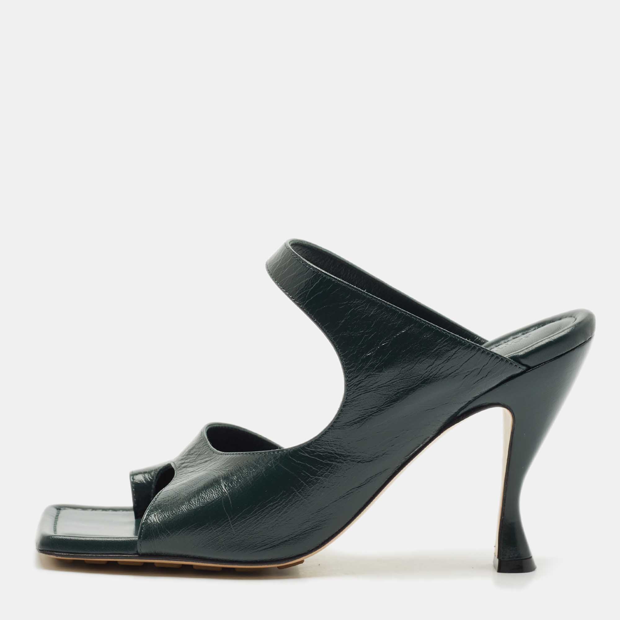 مملوكة مسبقًا Bottega Veneta Dark Green Leather Square Toe Slide Sandals Size 39