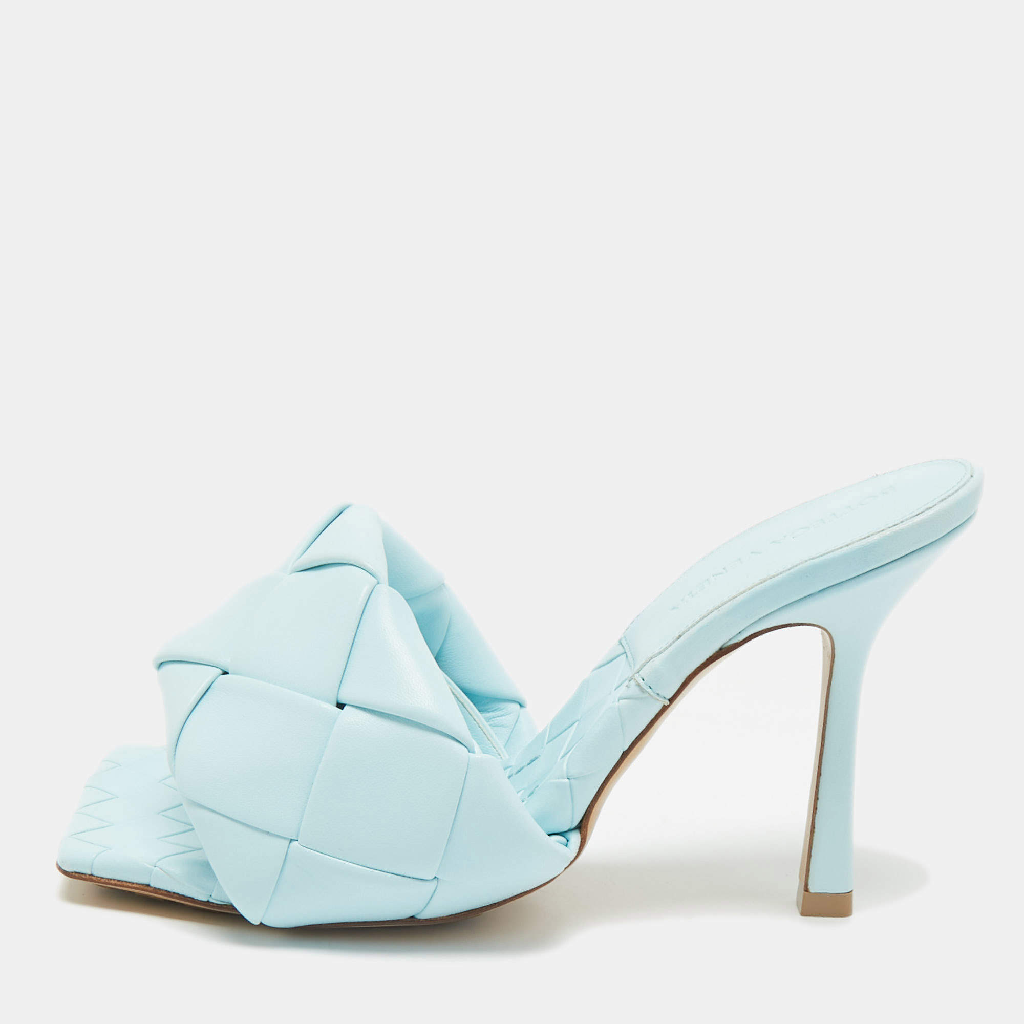 Pre Owned Bottega Veneta Blue Woven Leather Lido Slides Size 37