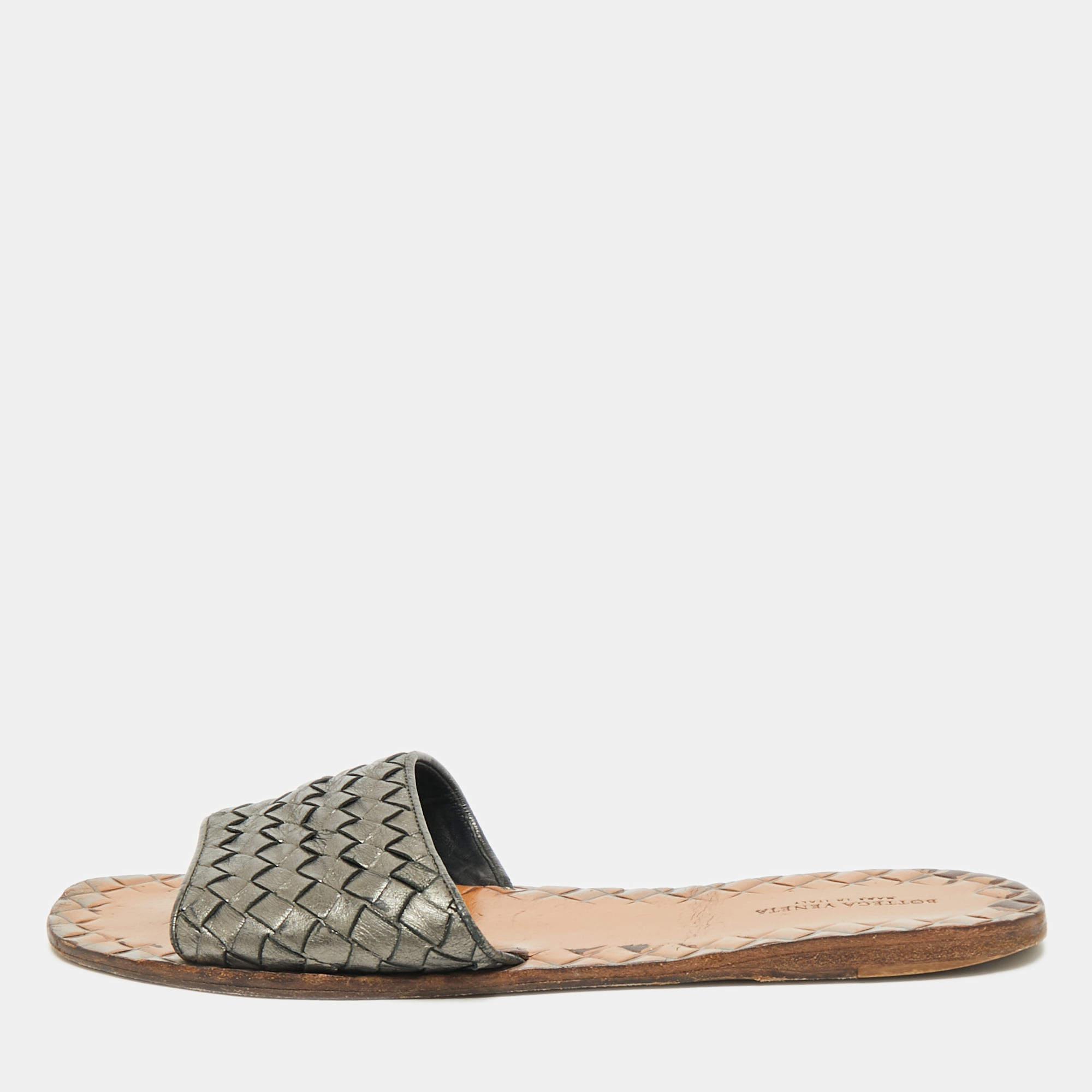 Pre Owned Bottega Veneta Metallic Grey Intrecciato Leather Flat Slides Size 39