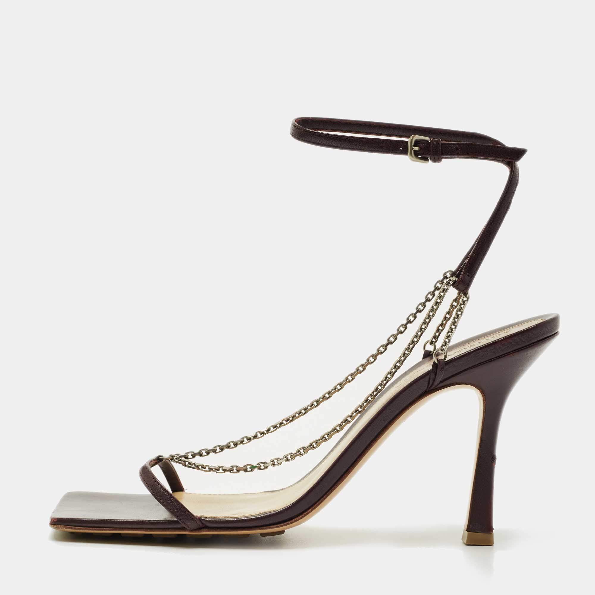 Pre Owned Bottega Veneta Burgundy Leather Chain Stretch Sandals Size 38.5