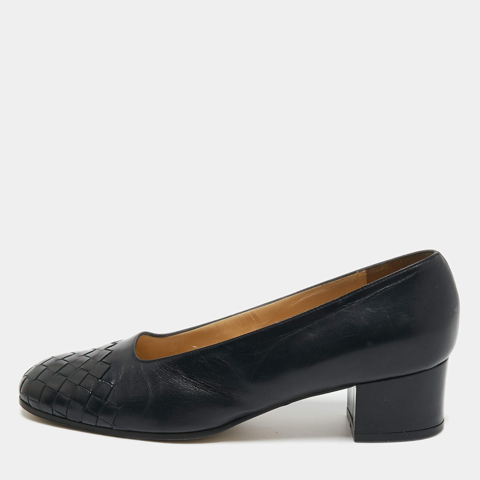 Pre Owned Bottega Veneta Black Intrecciato Leather Block Heel Pumps Size 35.5