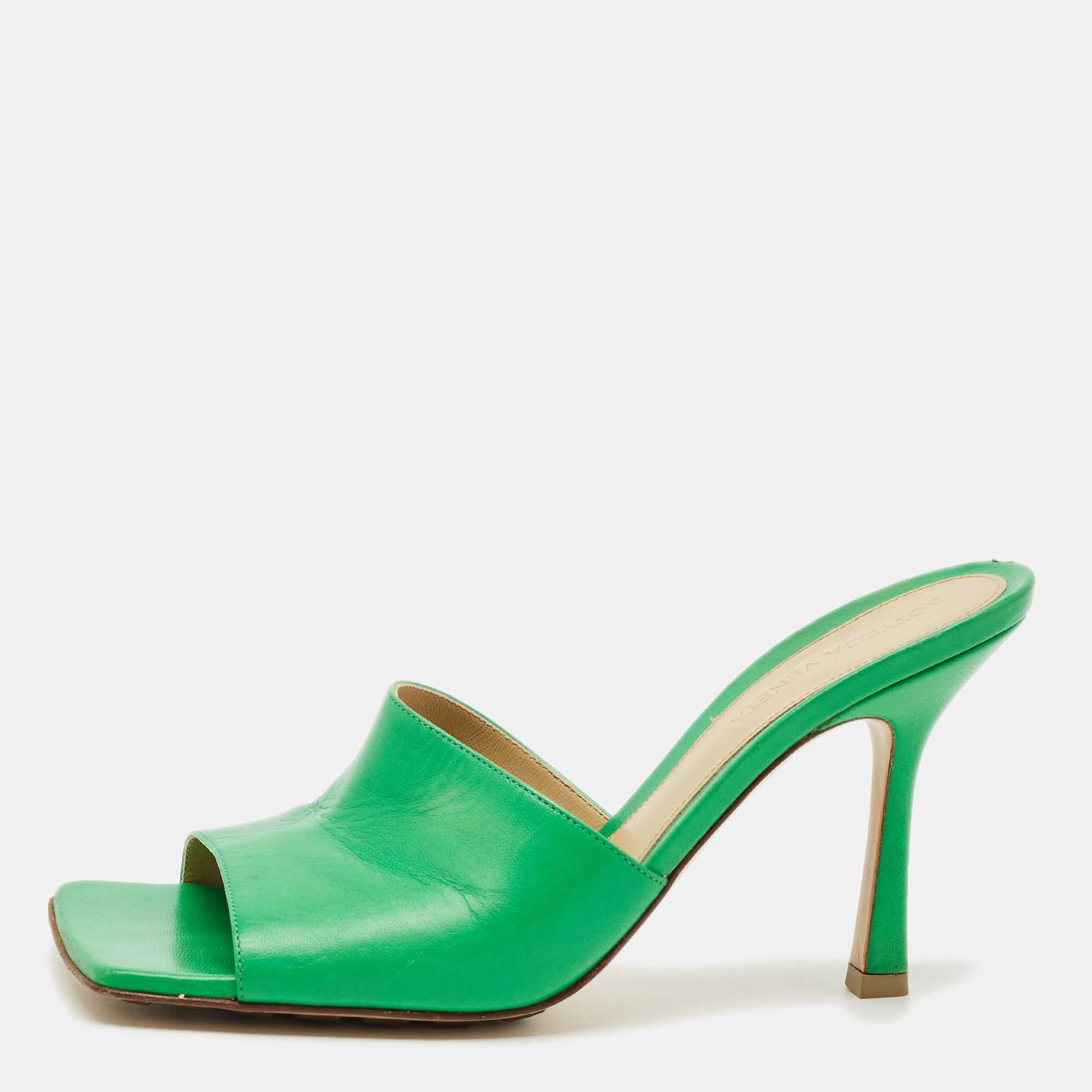 Pre Owned Bottega Veneta Green Leather Stretch Slide Sandals Size 37.5