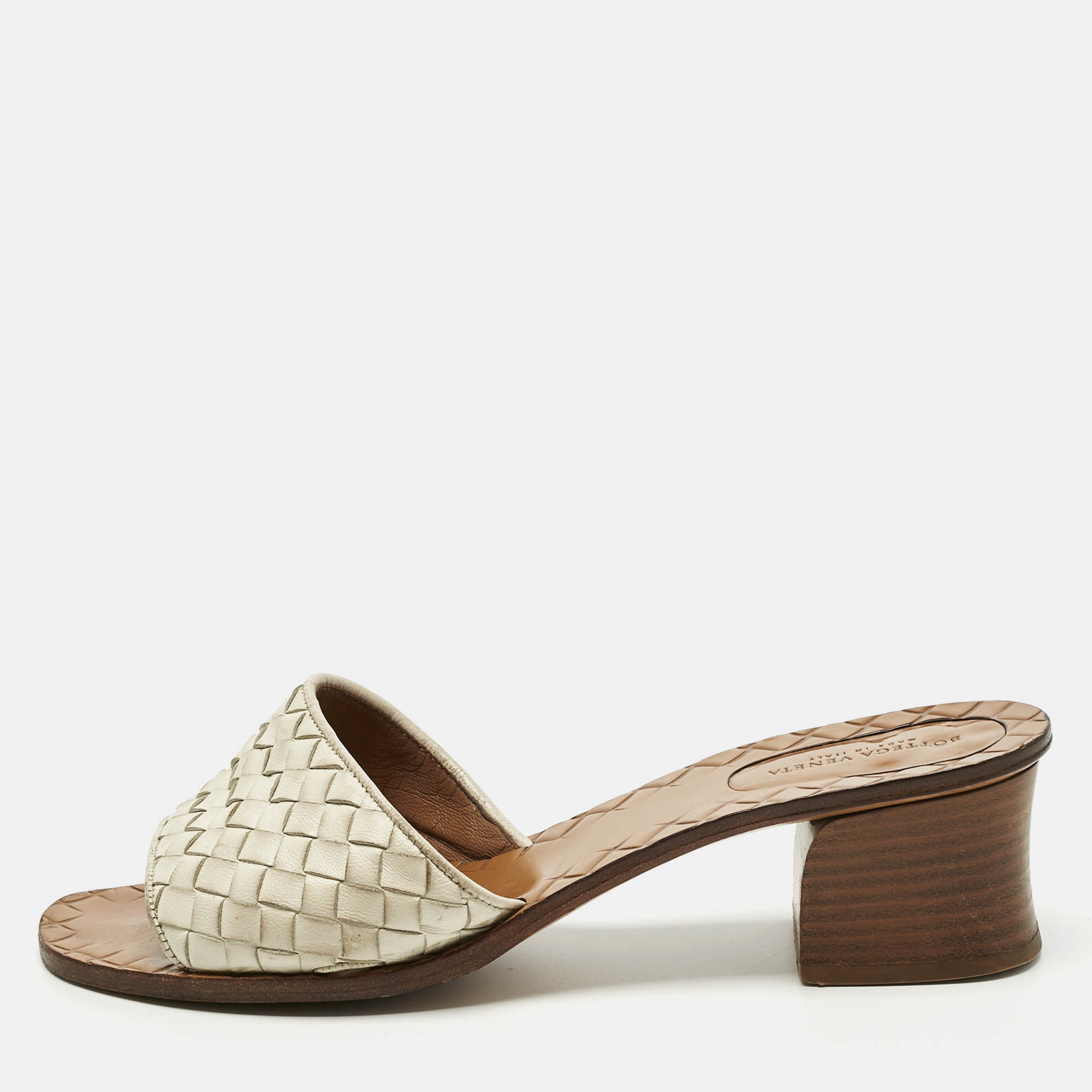 Pre Owned Bottega Veneta White Intrecciato Leather Ravello Slide Sandals Size 38