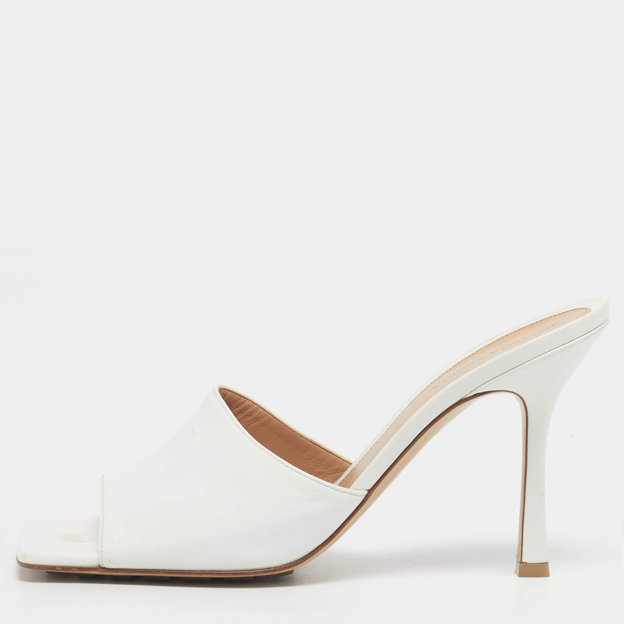 Pre Owned Bottega Veneta White Leather Stretch Slide Sandals Size 41