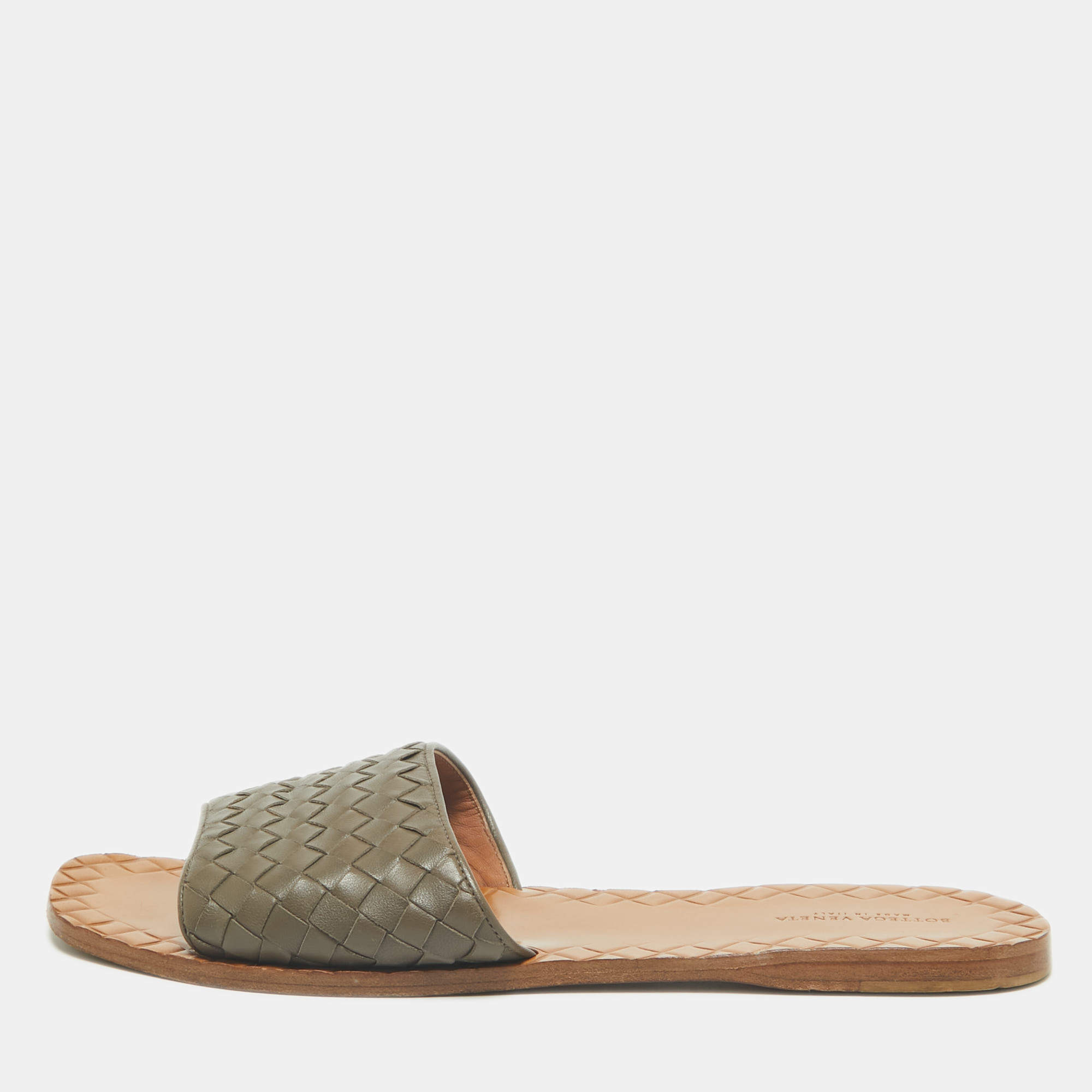 Pre Owned Bottega Veneta Grey Intrecciato Leather Flat Slides Size 40