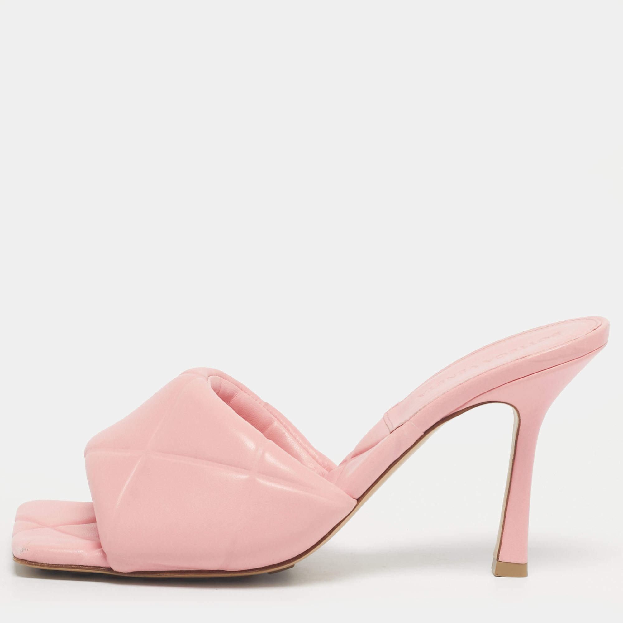 Pre Owned Bottega Veneta Pink Quilted Leather Lido Slide Sandals Size 37.5