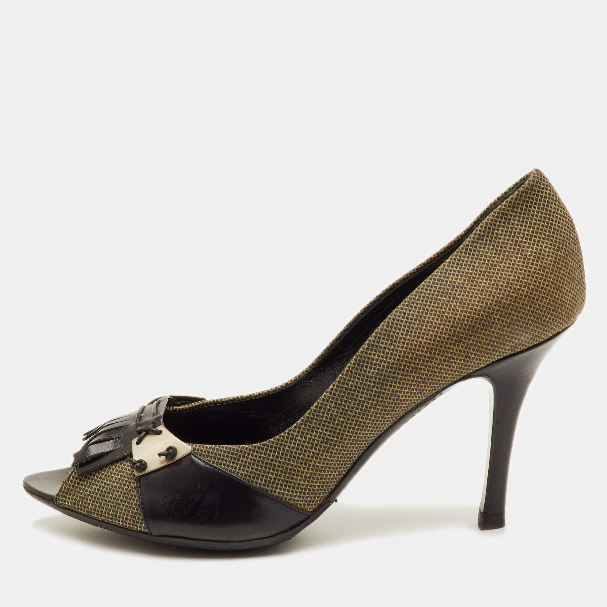 Pre Owned Bottega Veneta Fringe Detailed Size 39.5 Black/Green Canvas and Leather Peep Toe Pumps 