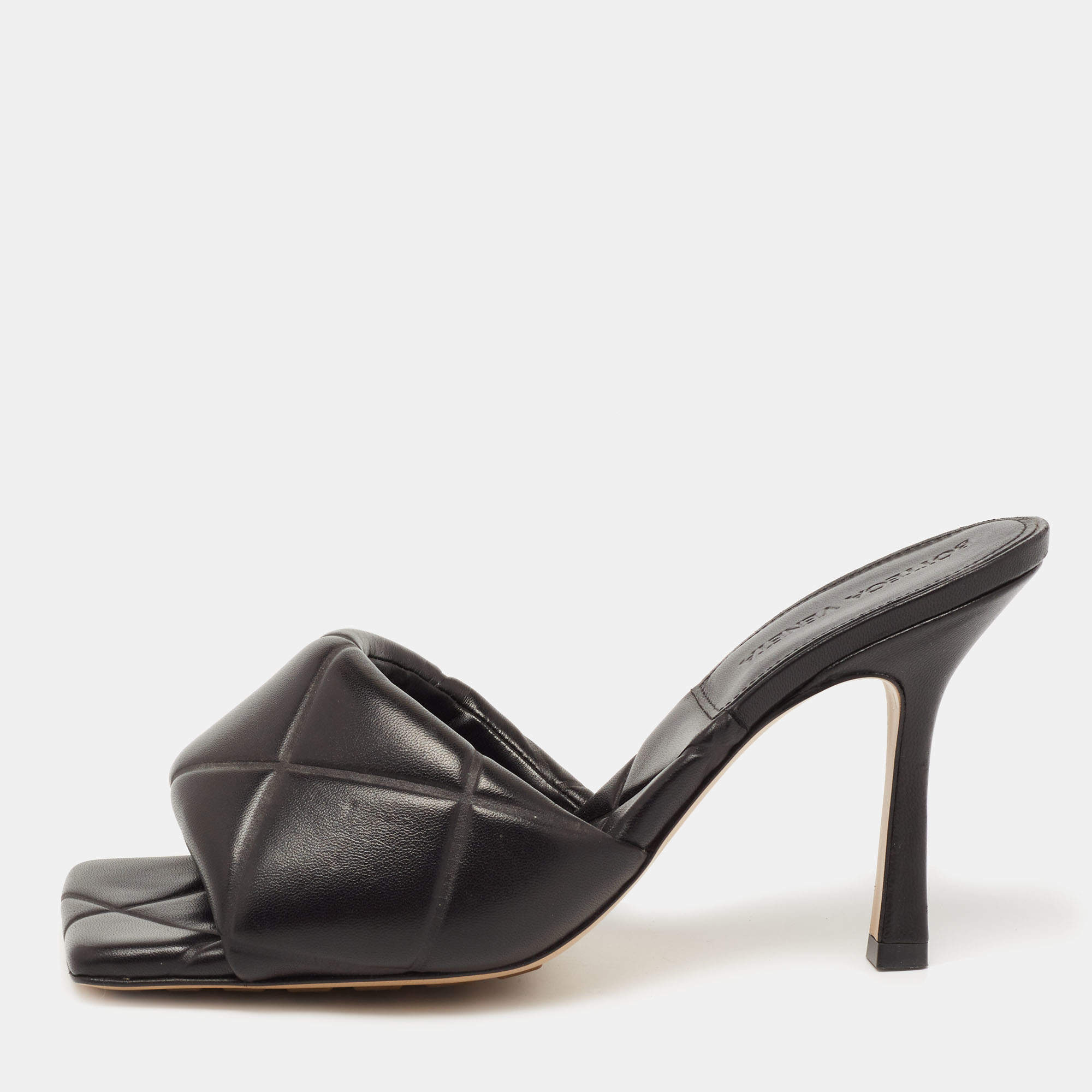 Pre Owned Bottega Veneta Black Quilted Leather Slide Sandals Size 37.5