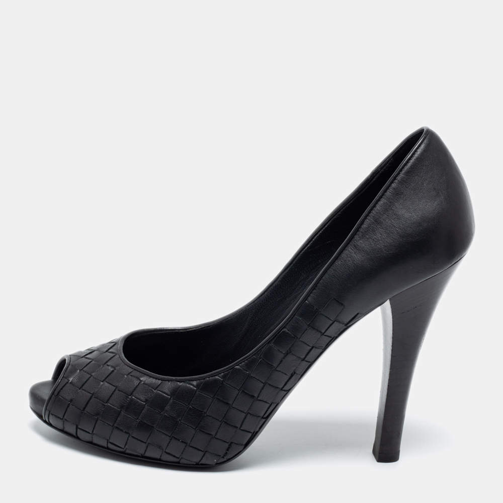 Pre Owned Bottega Veneta Black Intrecciato Peep Toe Pumps Size 40