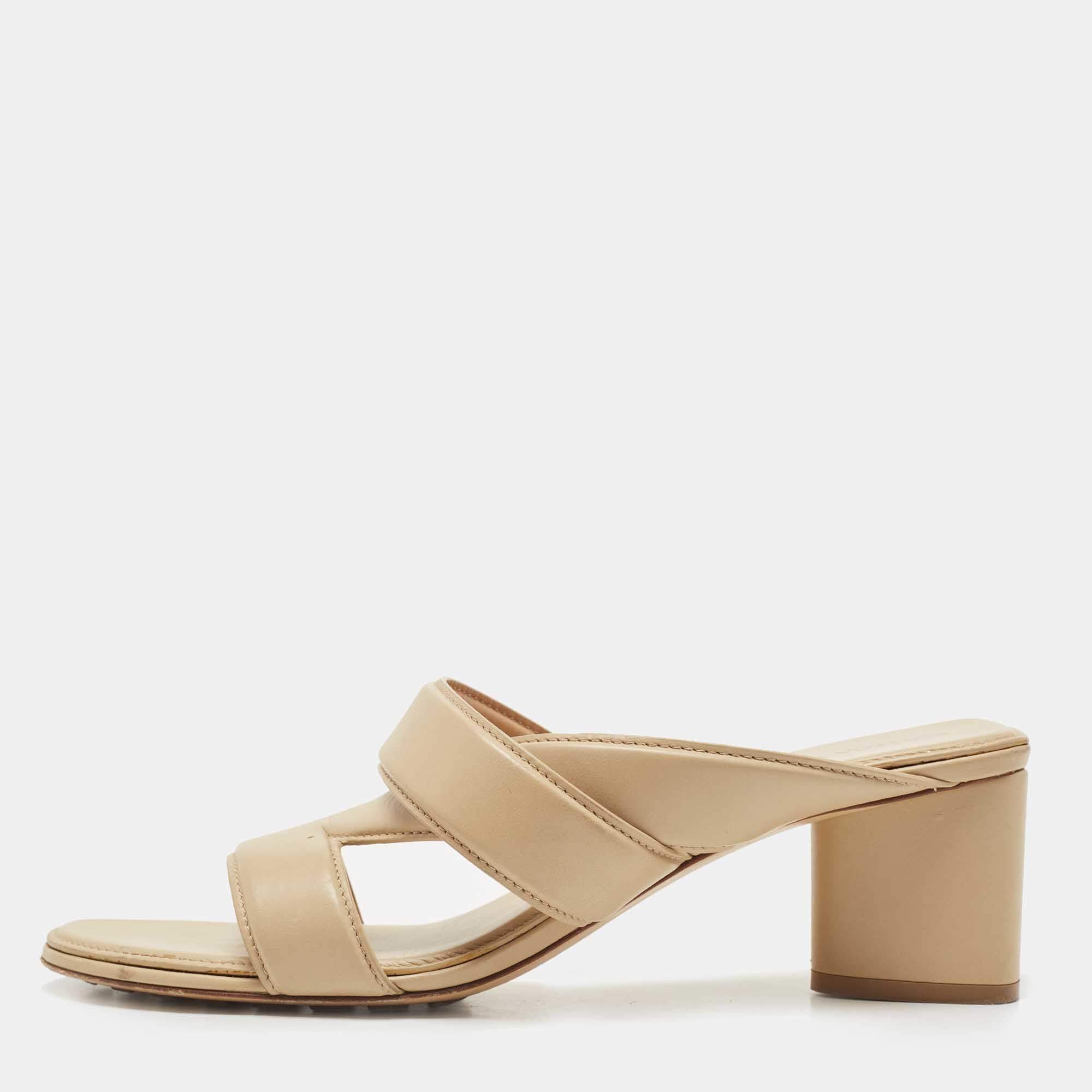 Pre Owned Bottega Veneta Beige Leather Crisscross Slide Sandals Size 40.5
