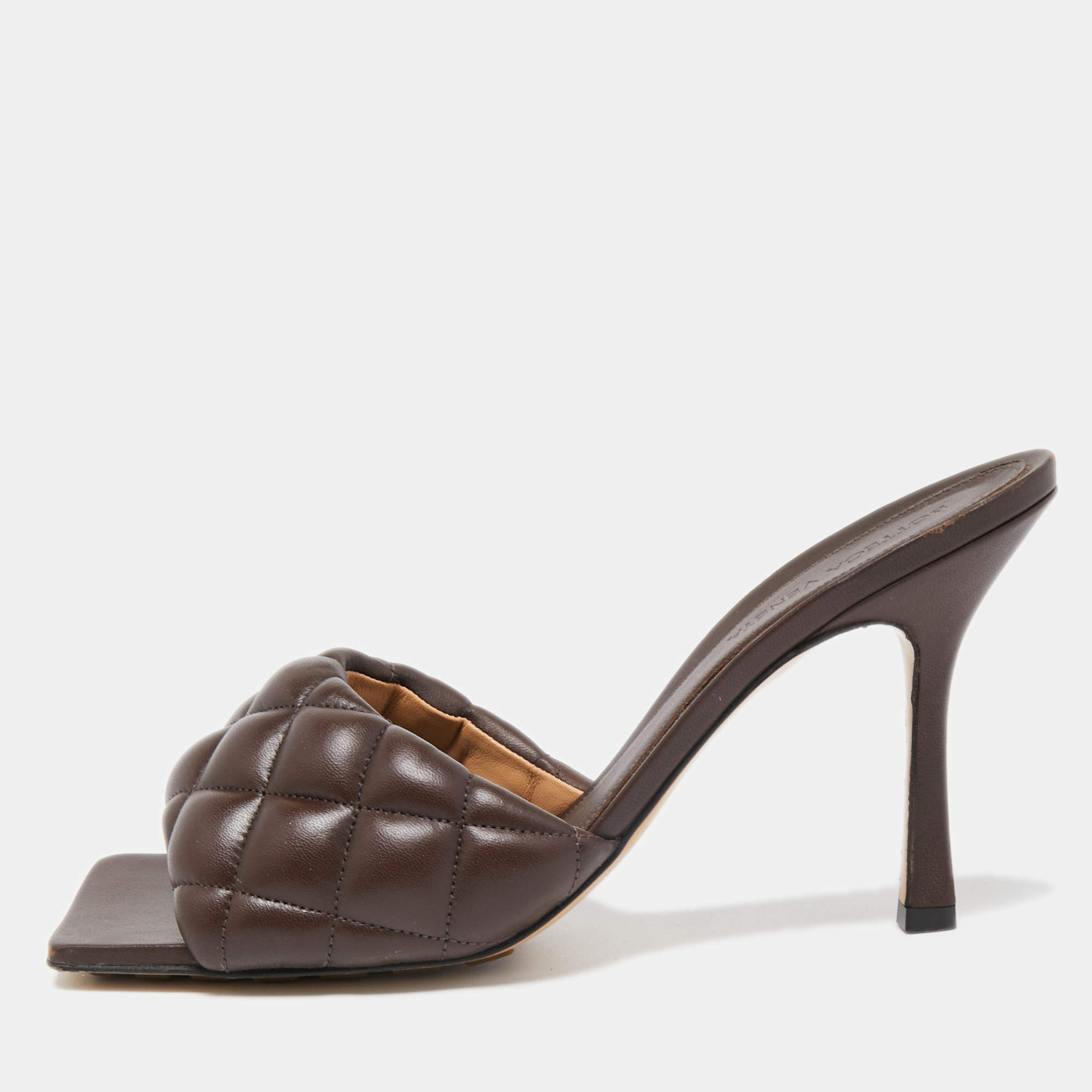 Pre Owned Bottega Veneta Brown Quilted Leather Padded Slide Sandals Size 40