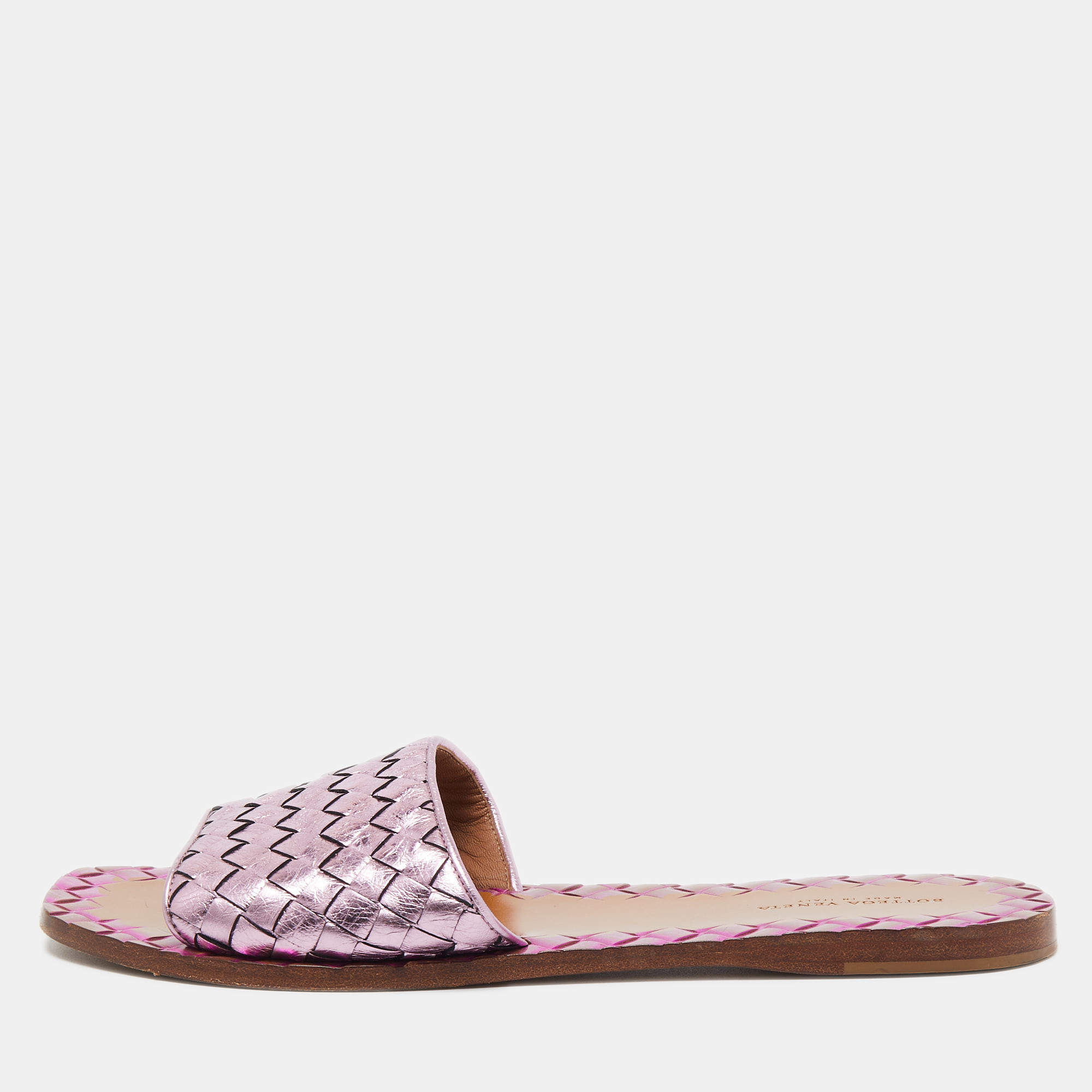 مملوكة مسبقًا Bottega Vaneta Metallic Purple Intrecciato Foil Leather Ravello Flat Slides Size 38