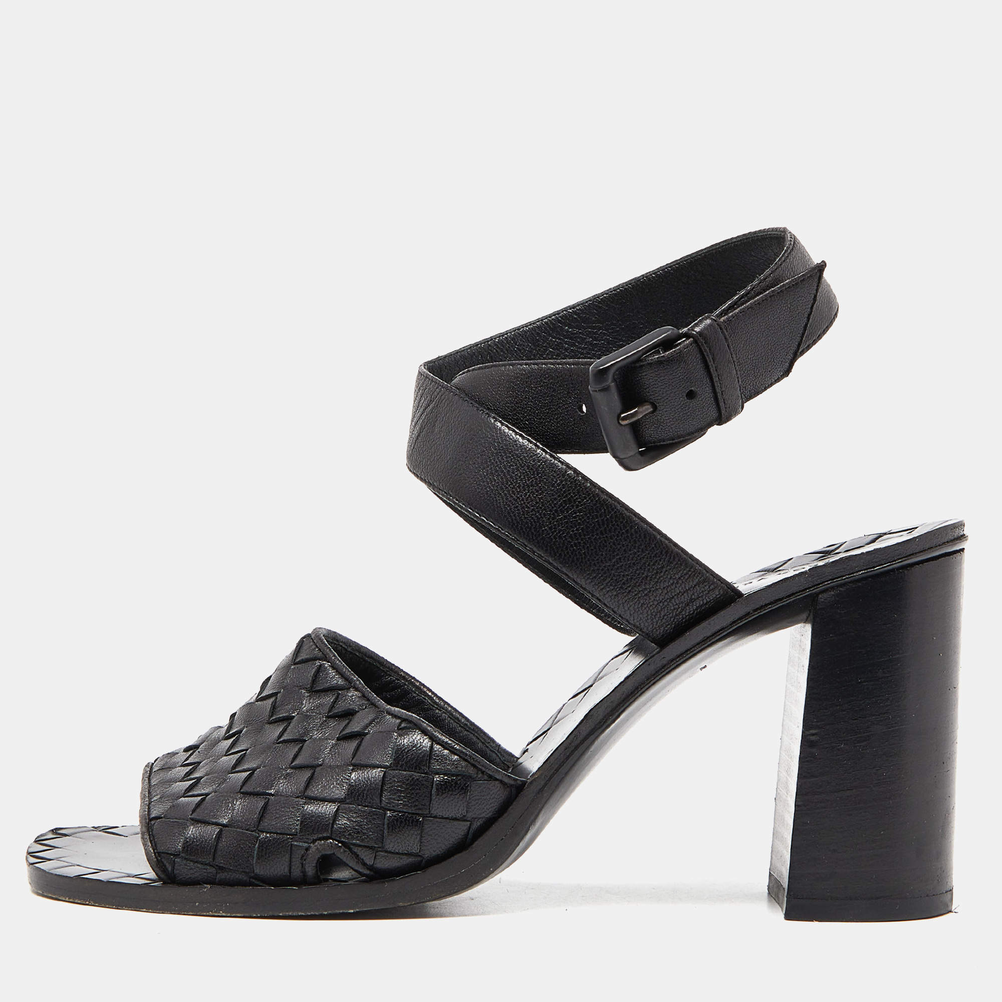 مملوكة مسبقًا Bottega Veneta Black Intrecciato Leather Ankle Wrap Sandals Size 37