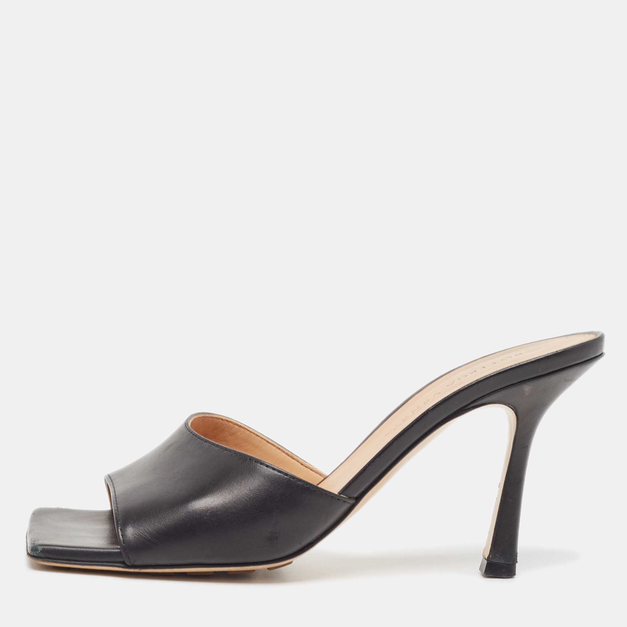 Pre Owned Bottega Veneta Black Leather Open Toe Mules Size 36