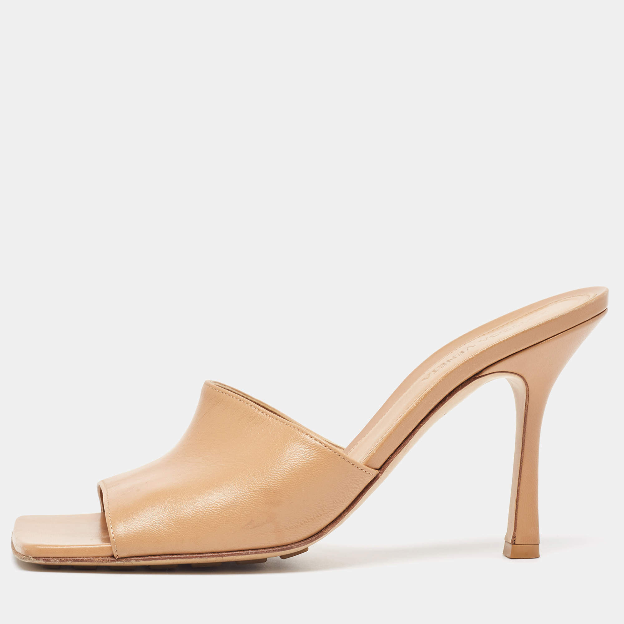 Pre Owned Bottega Veneta Beige Leather Stretch Sandals Size 39.5