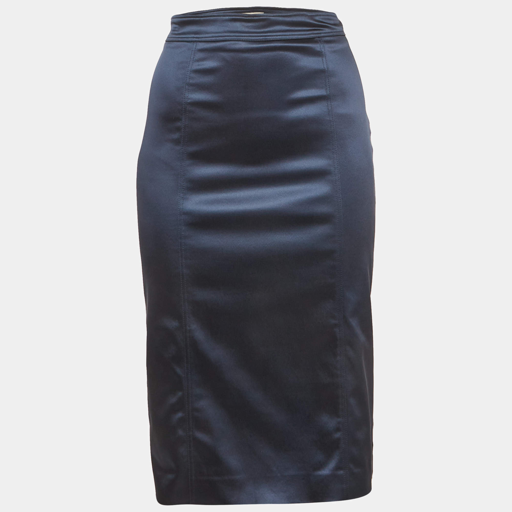 Pre Owned تنورة بربري لندن زرقاء داكنة ساتان بقصة ضيقة مقاس صغير